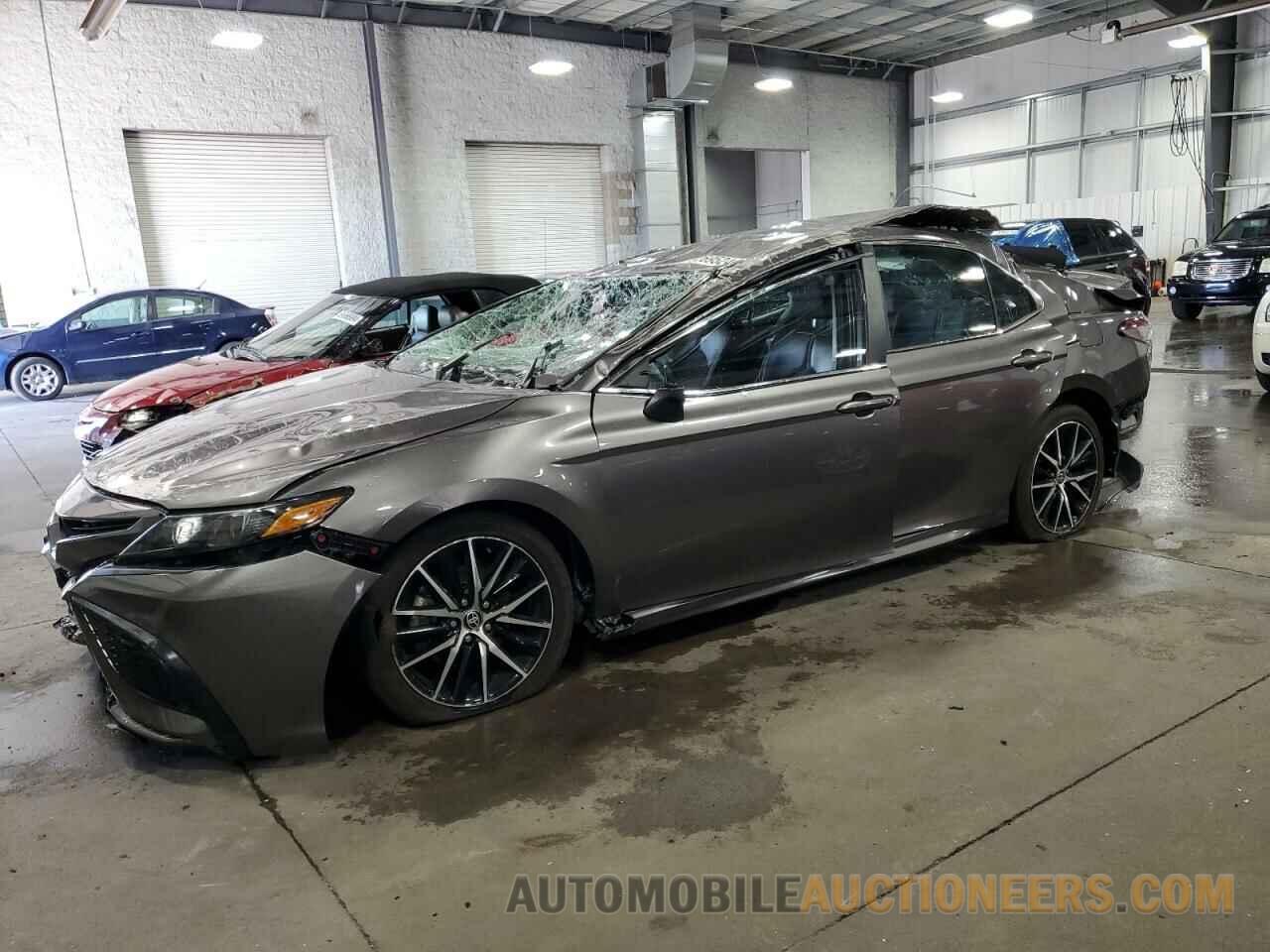 4T1G11AK9MU457403 TOYOTA CAMRY 2021