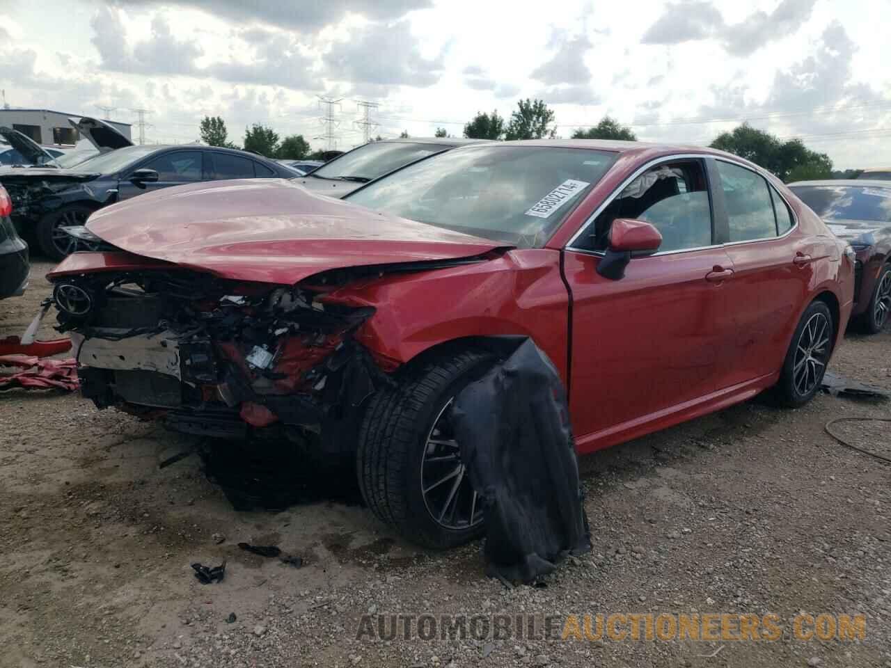 4T1G11AK9MU467168 TOYOTA CAMRY 2021