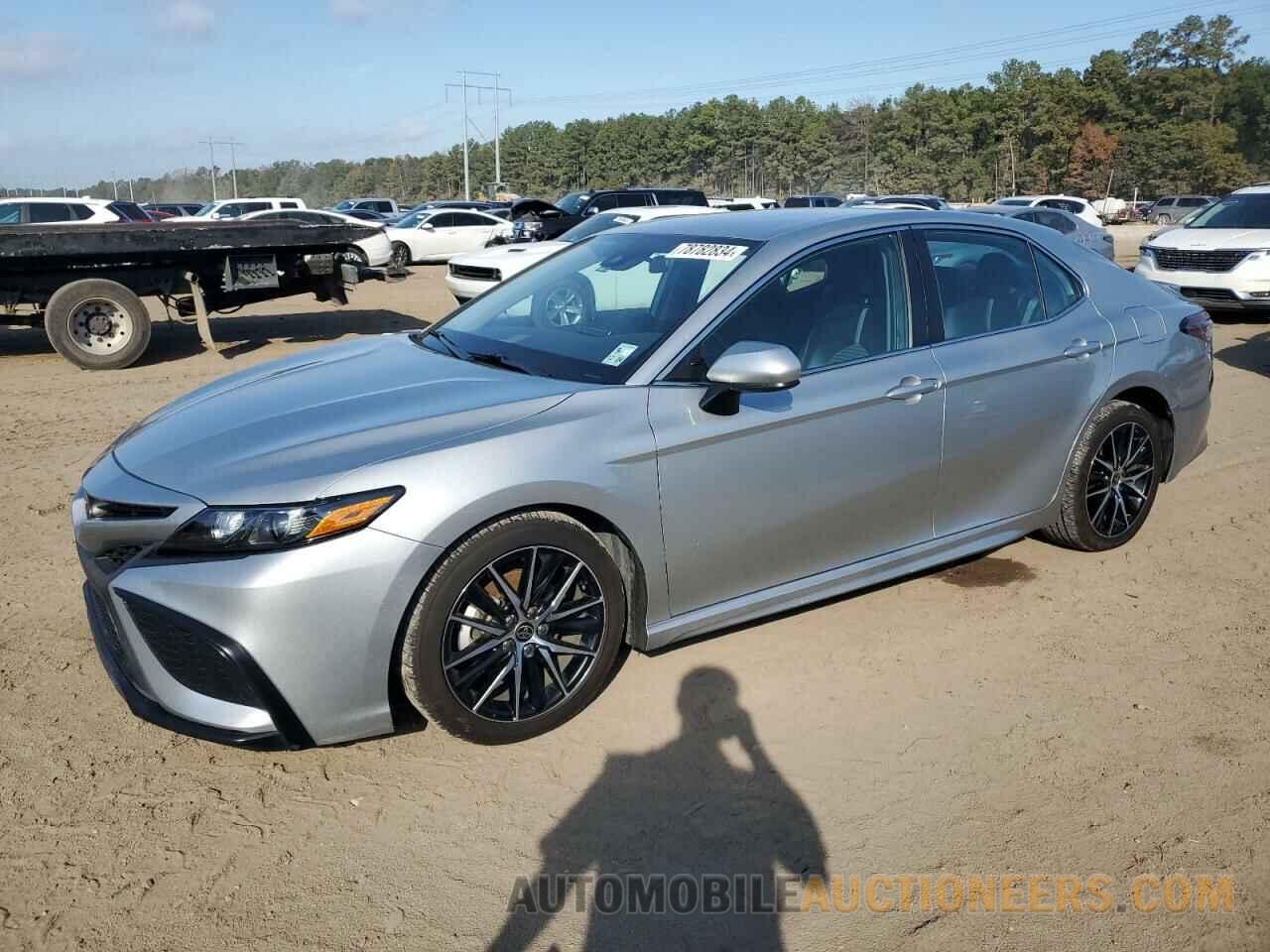 4T1G11AK9MU469227 TOYOTA CAMRY 2021