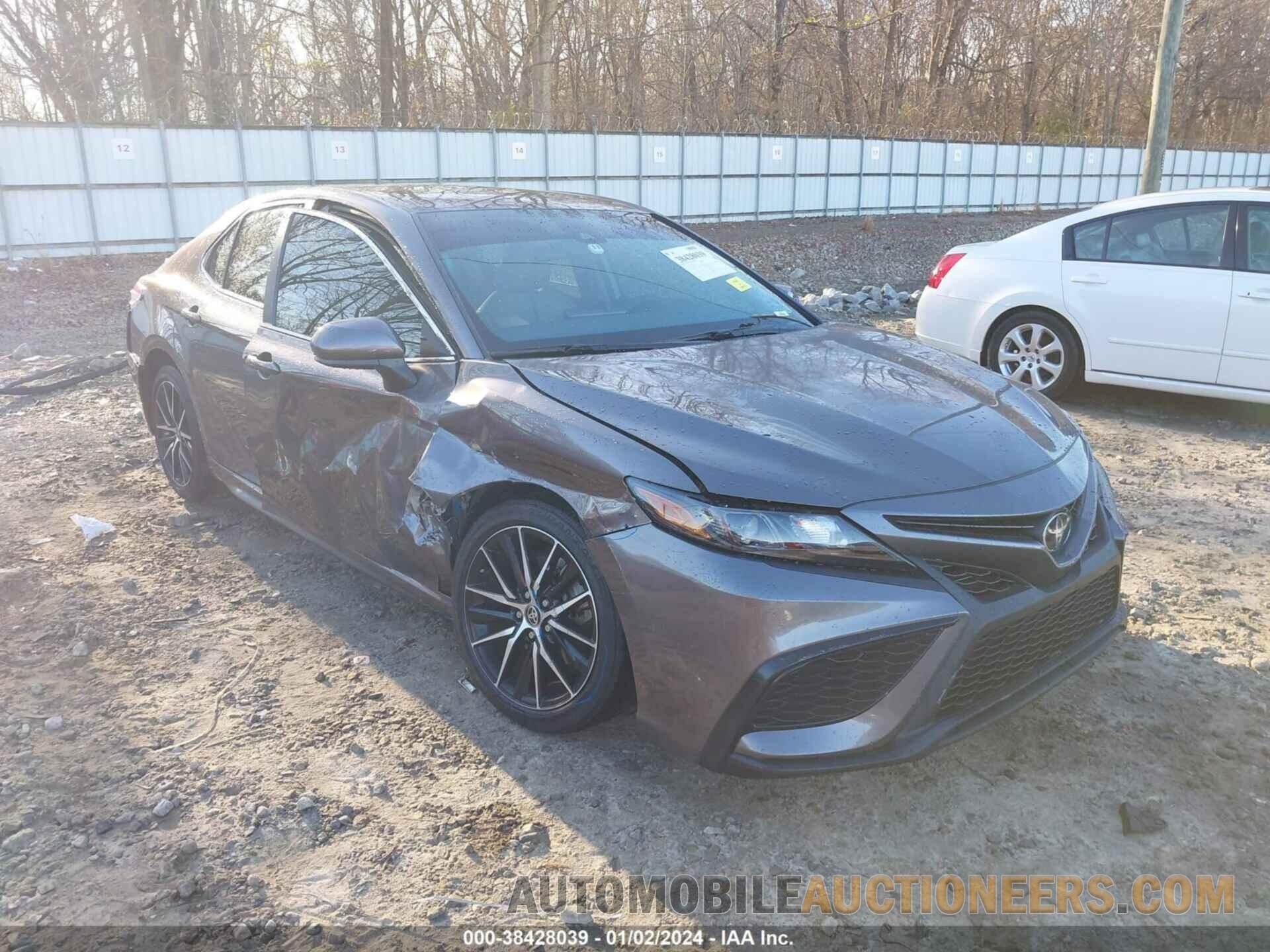 4T1G11AK9MU474069 TOYOTA CAMRY 2021