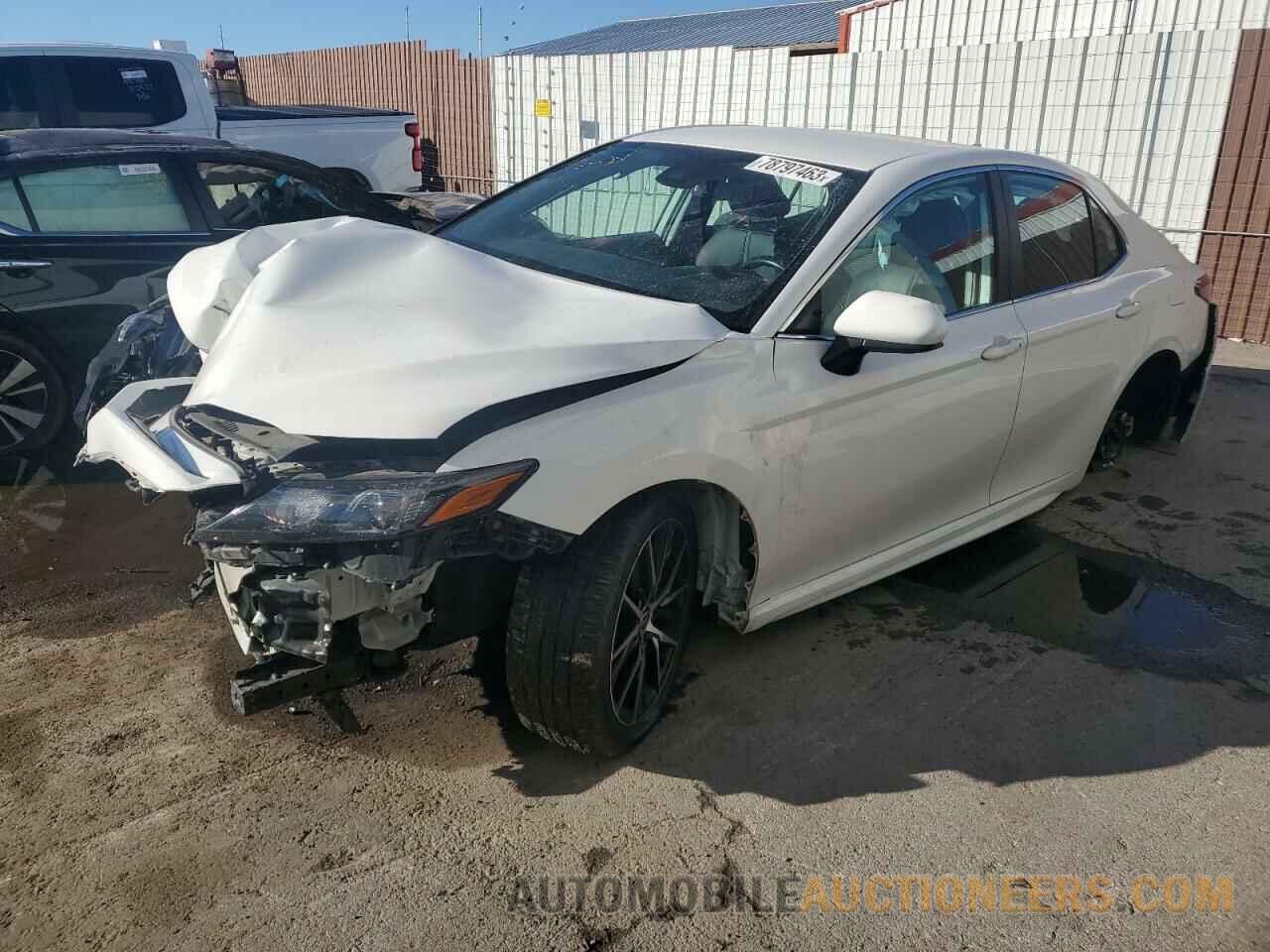 4T1G11AK9MU477599 TOYOTA CAMRY 2021