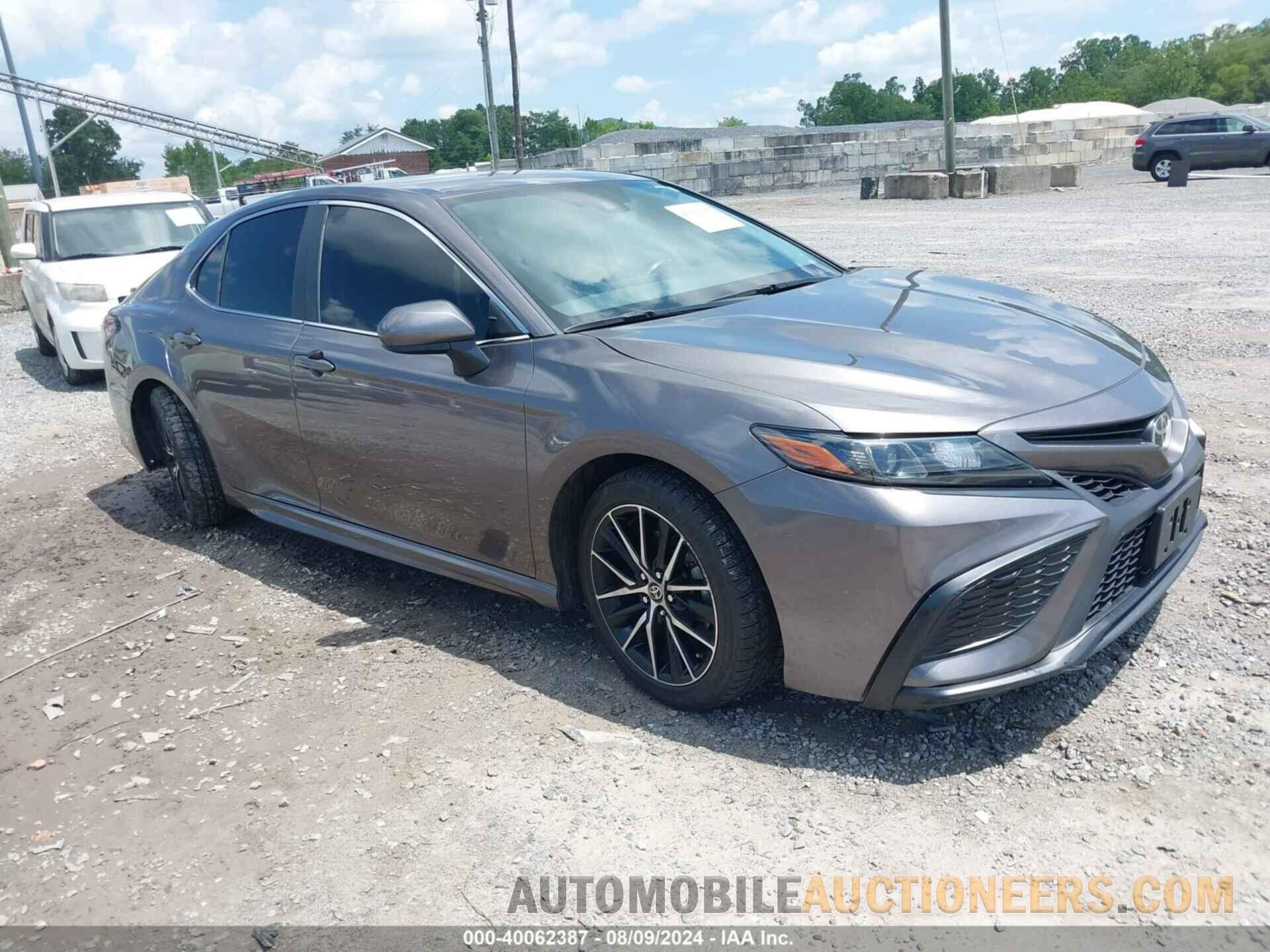 4T1G11AK9MU487212 TOYOTA CAMRY 2021