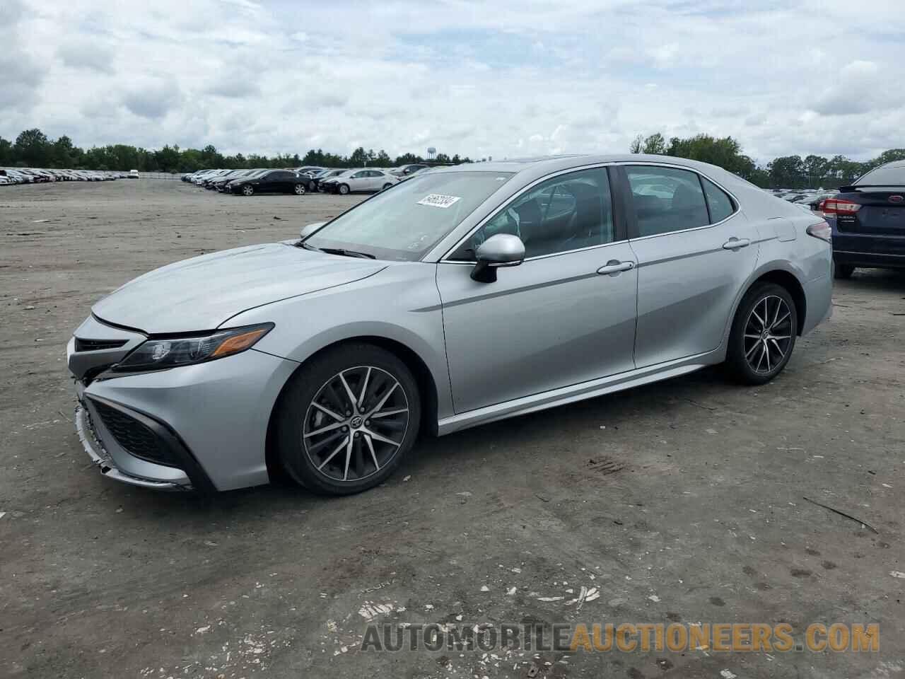 4T1G11AK9MU488568 TOYOTA CAMRY 2021