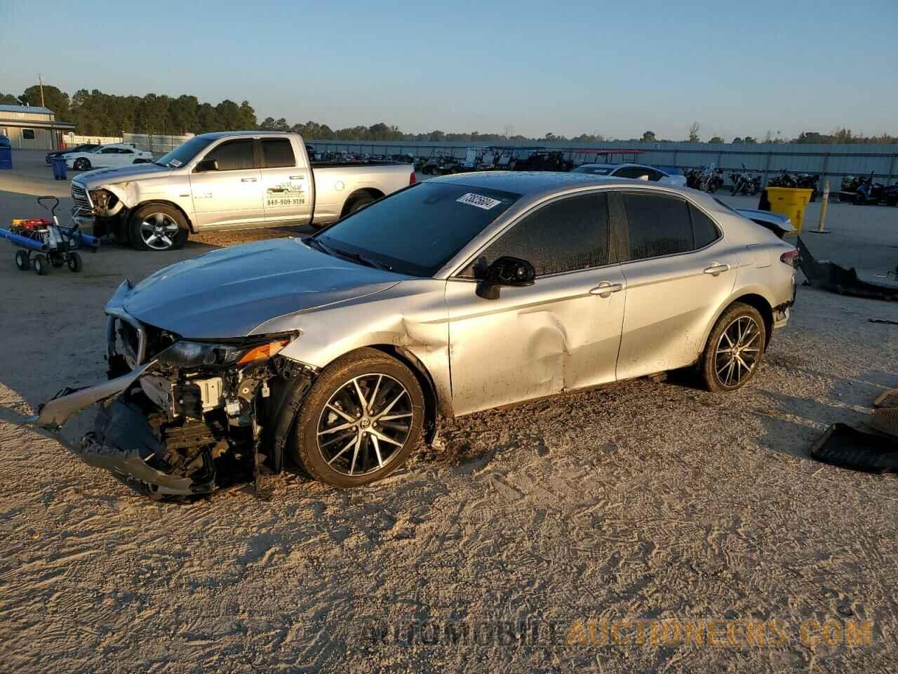 4T1G11AK9MU490241 TOYOTA CAMRY 2021