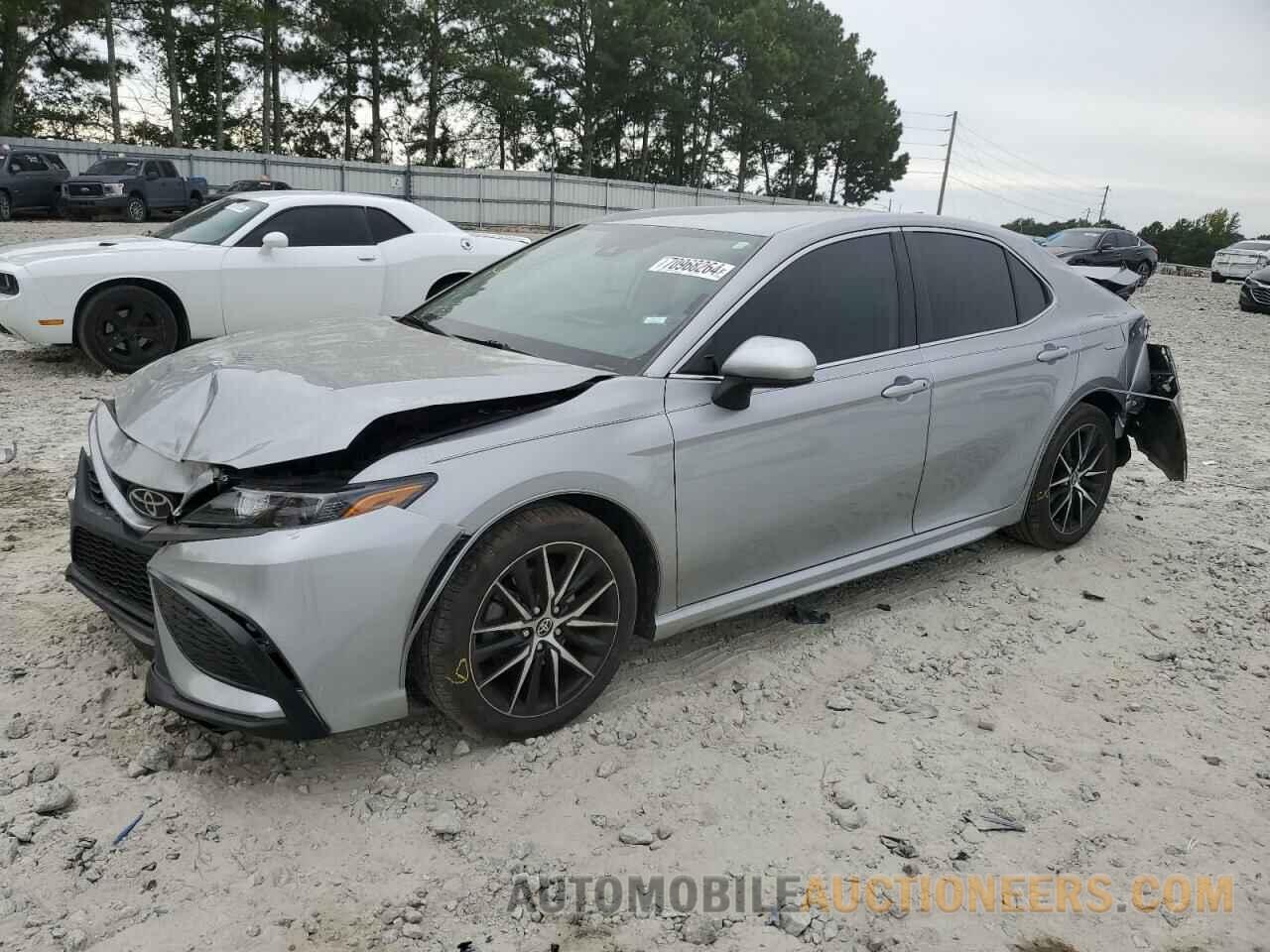 4T1G11AK9MU514571 TOYOTA CAMRY 2021