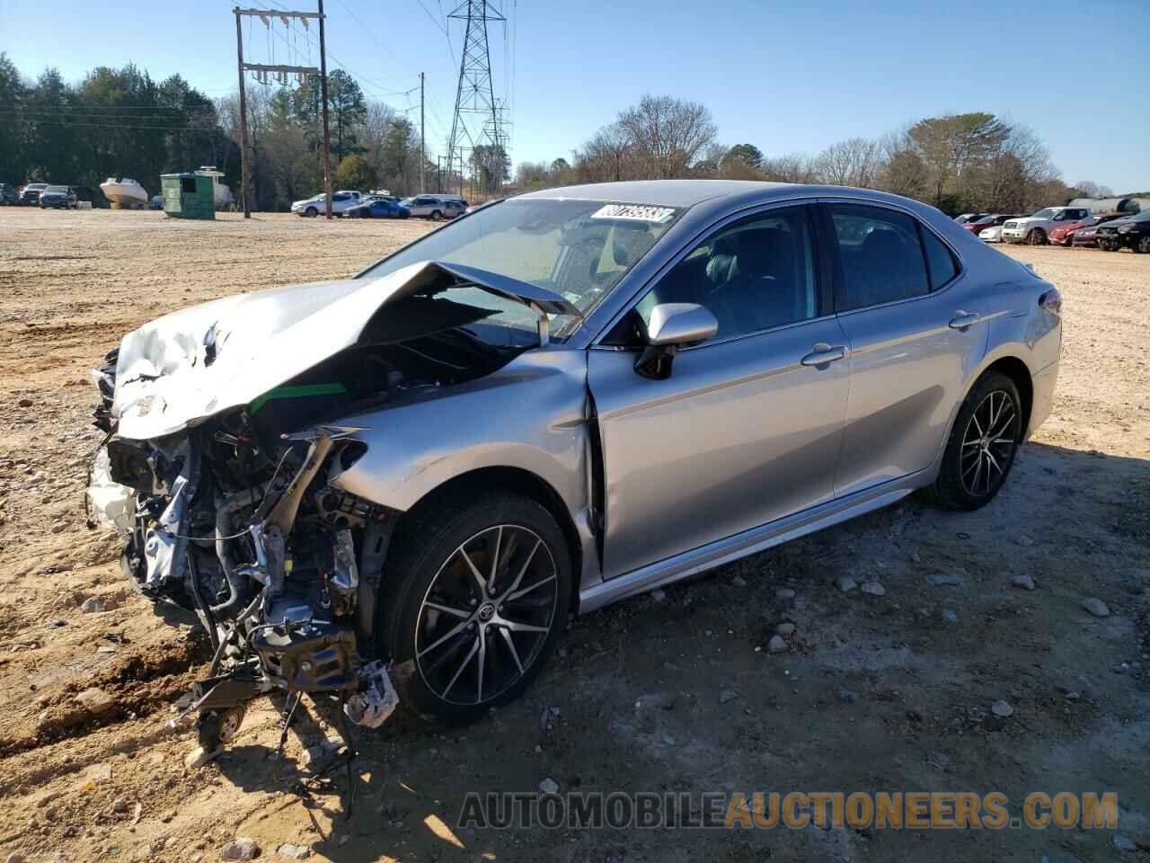 4T1G11AK9MU515686 TOYOTA CAMRY 2021