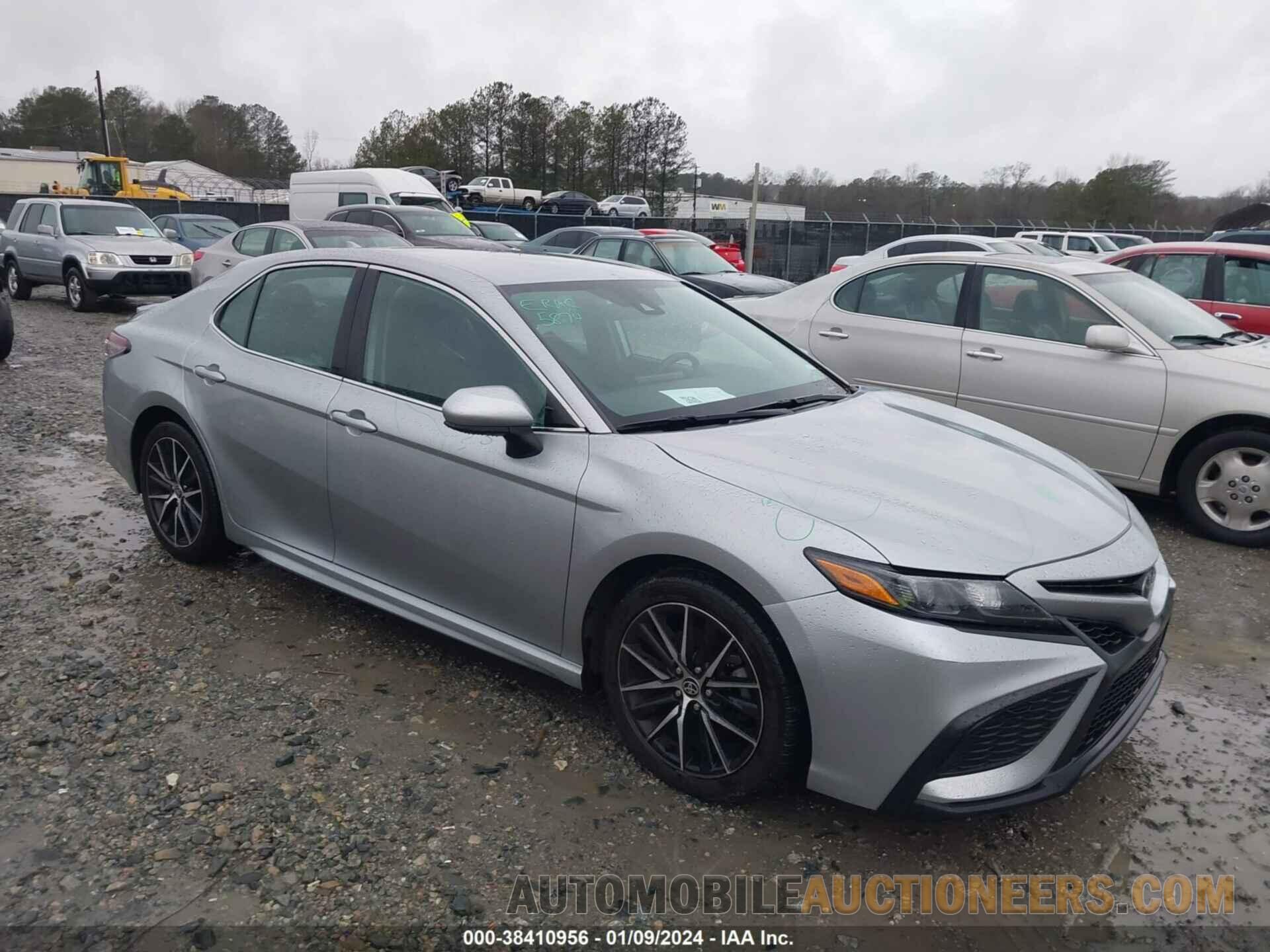 4T1G11AK9MU518104 TOYOTA CAMRY 2021