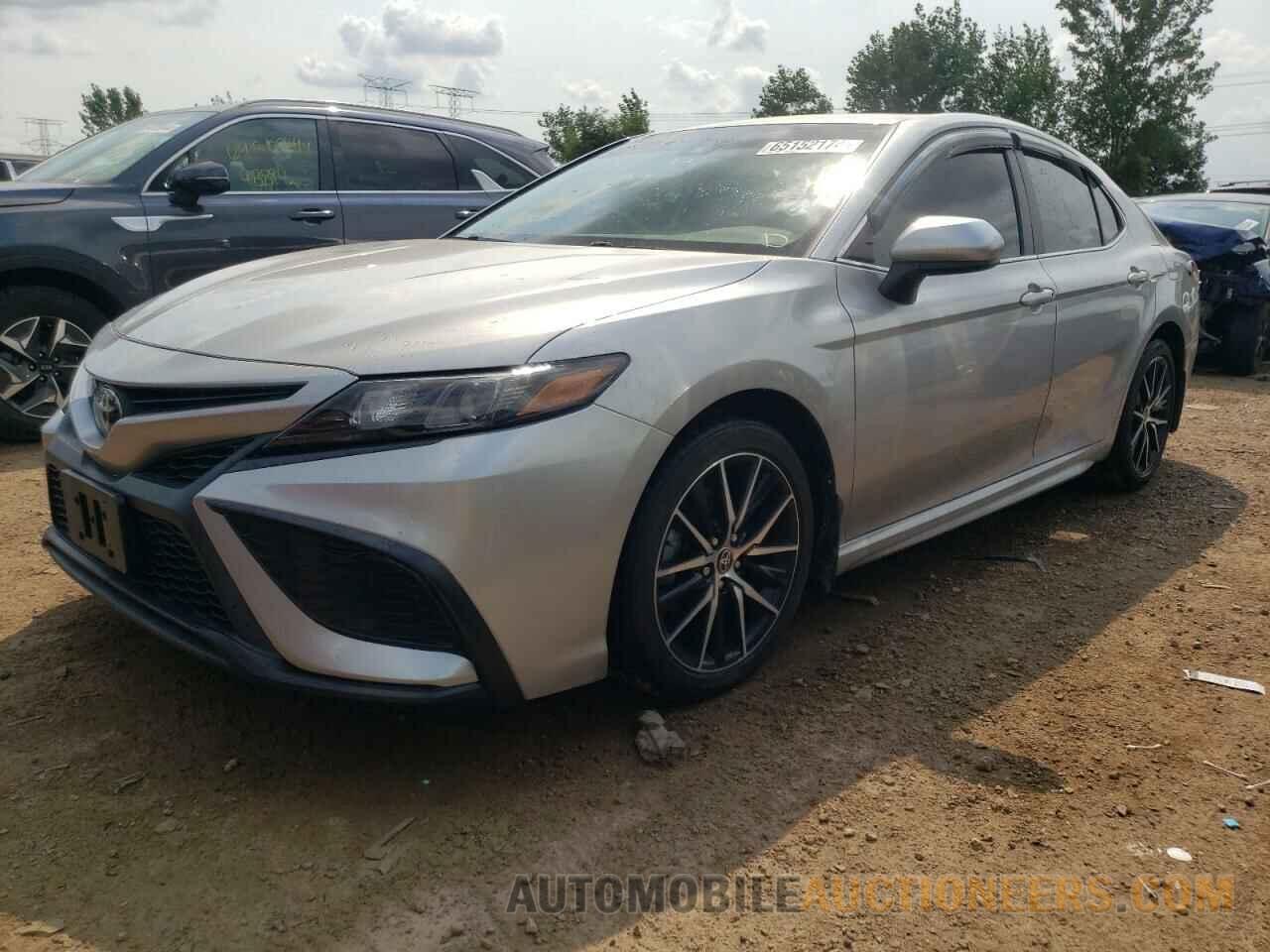 4T1G11AK9MU554987 TOYOTA CAMRY 2021