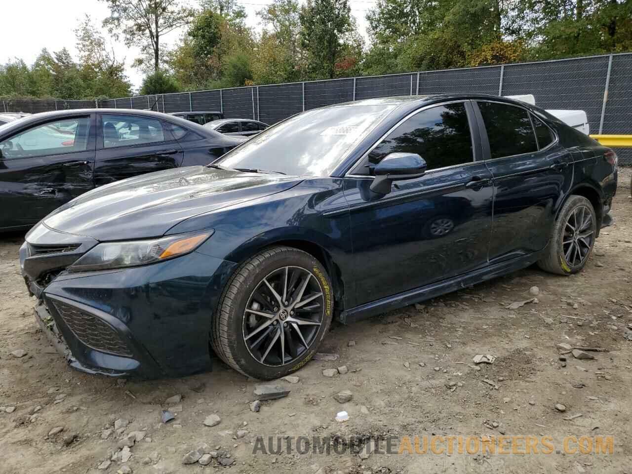 4T1G11AK9MU555461 TOYOTA CAMRY 2021