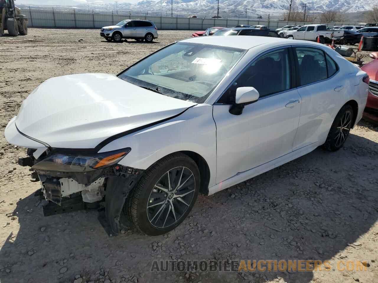 4T1G11AK9MU563110 TOYOTA CAMRY 2021