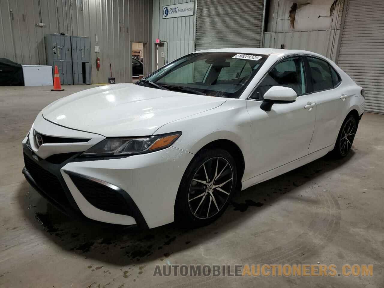 4T1G11AK9MU584331 TOYOTA CAMRY 2021