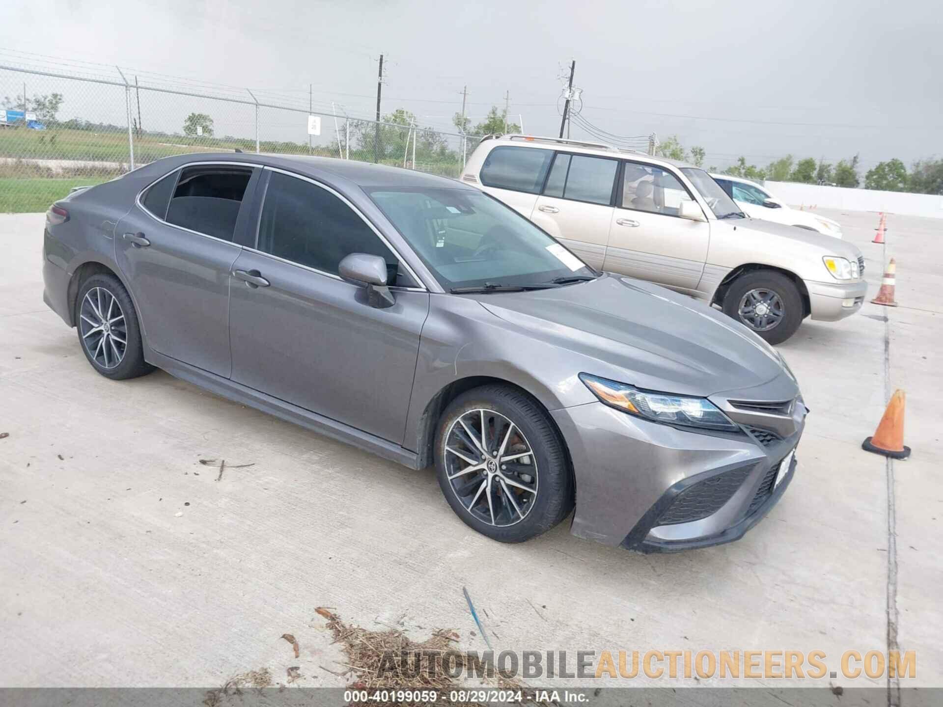 4T1G11AK9MU596530 TOYOTA CAMRY 2021