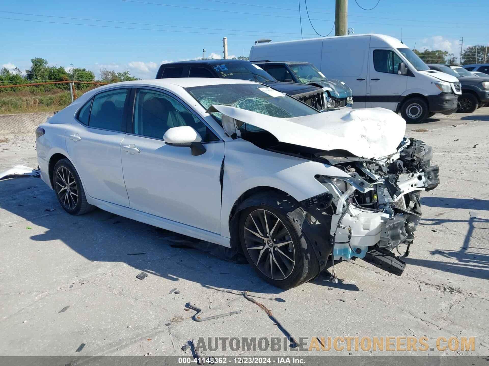 4T1G11AK9MU598441 TOYOTA CAMRY 2021