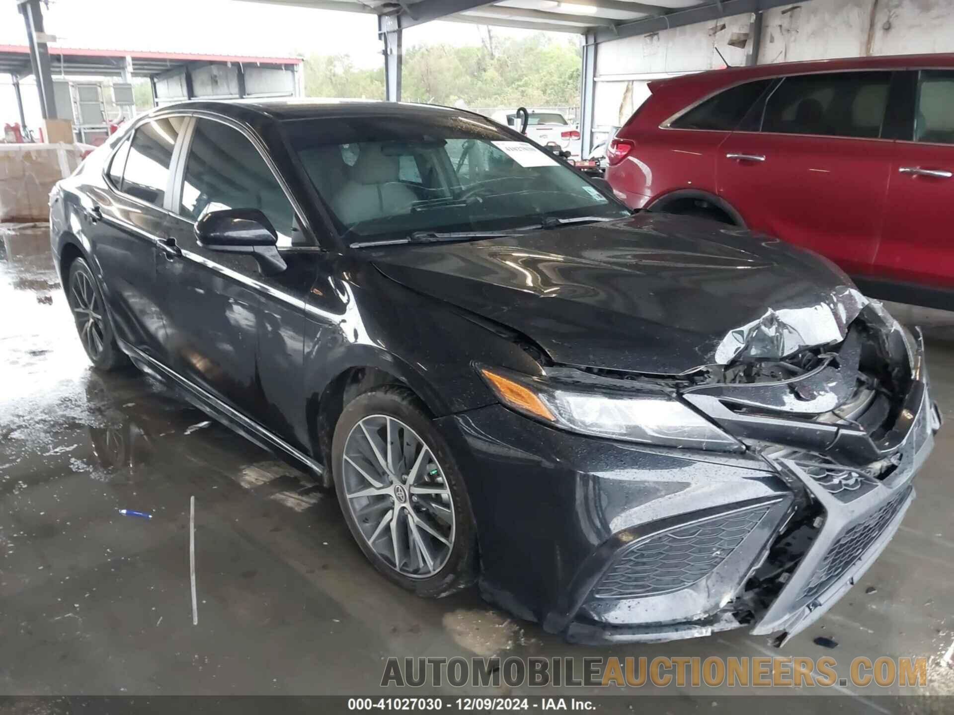 4T1G11AK9MU602715 TOYOTA CAMRY 2021