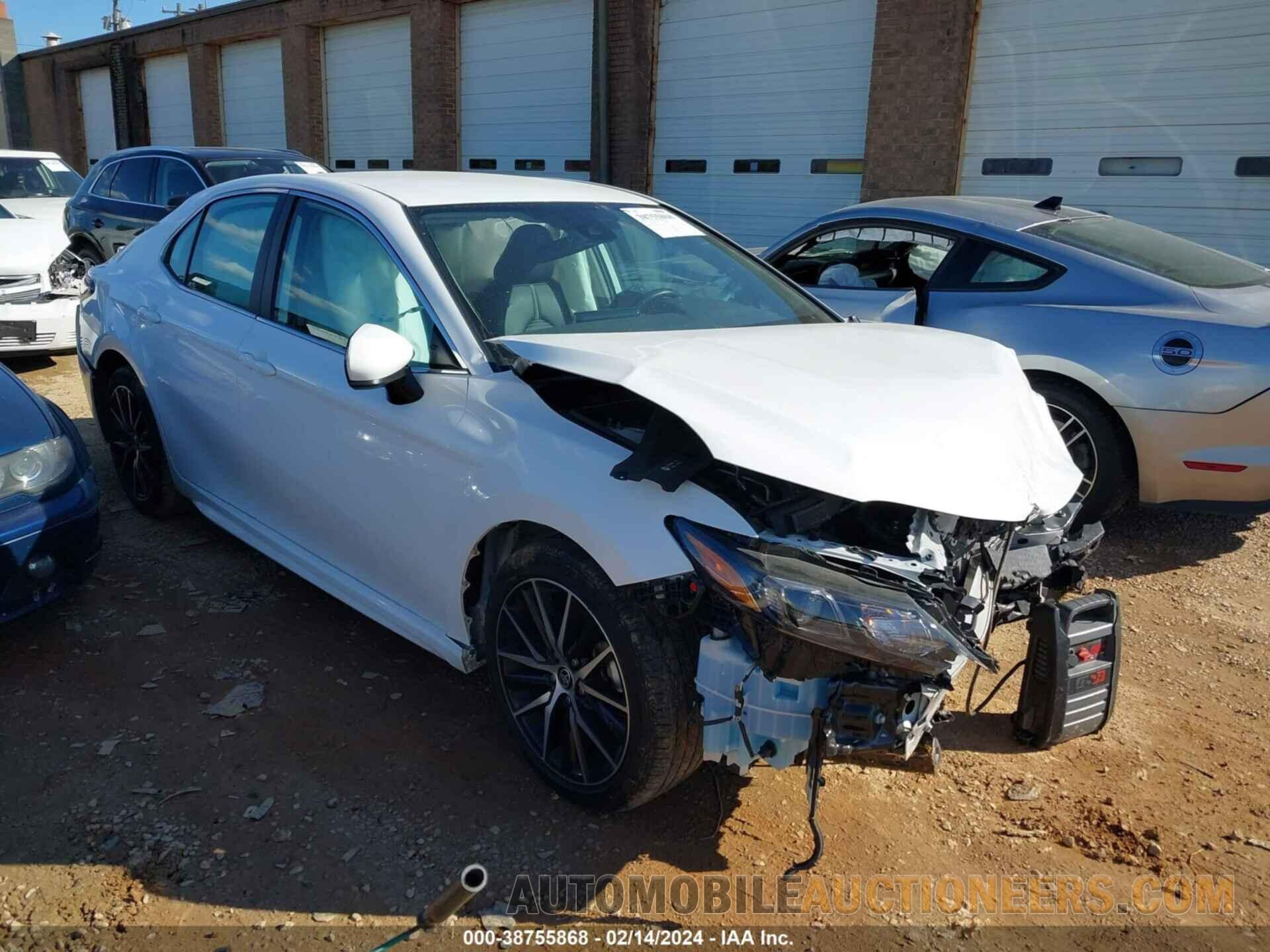 4T1G11AK9MU604710 TOYOTA CAMRY 2021