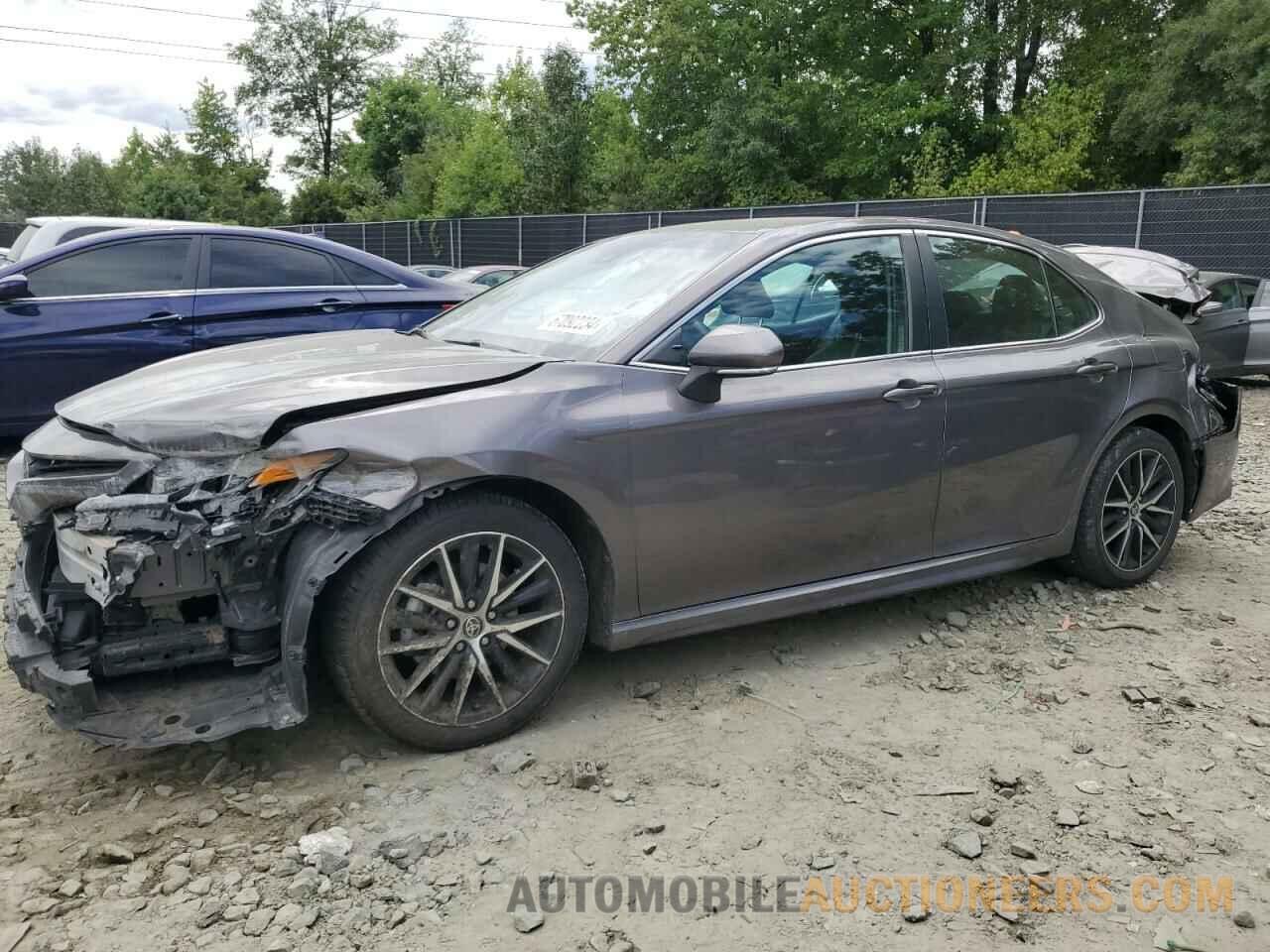 4T1G11AK9MU611446 TOYOTA CAMRY 2021