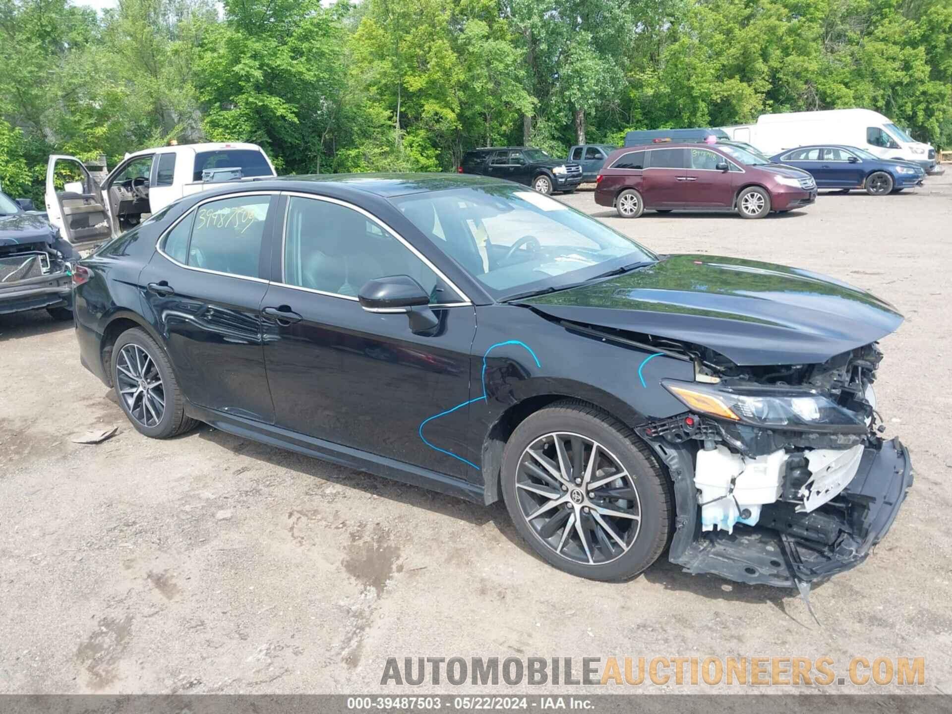 4T1G11AK9MU613391 TOYOTA CAMRY 2021