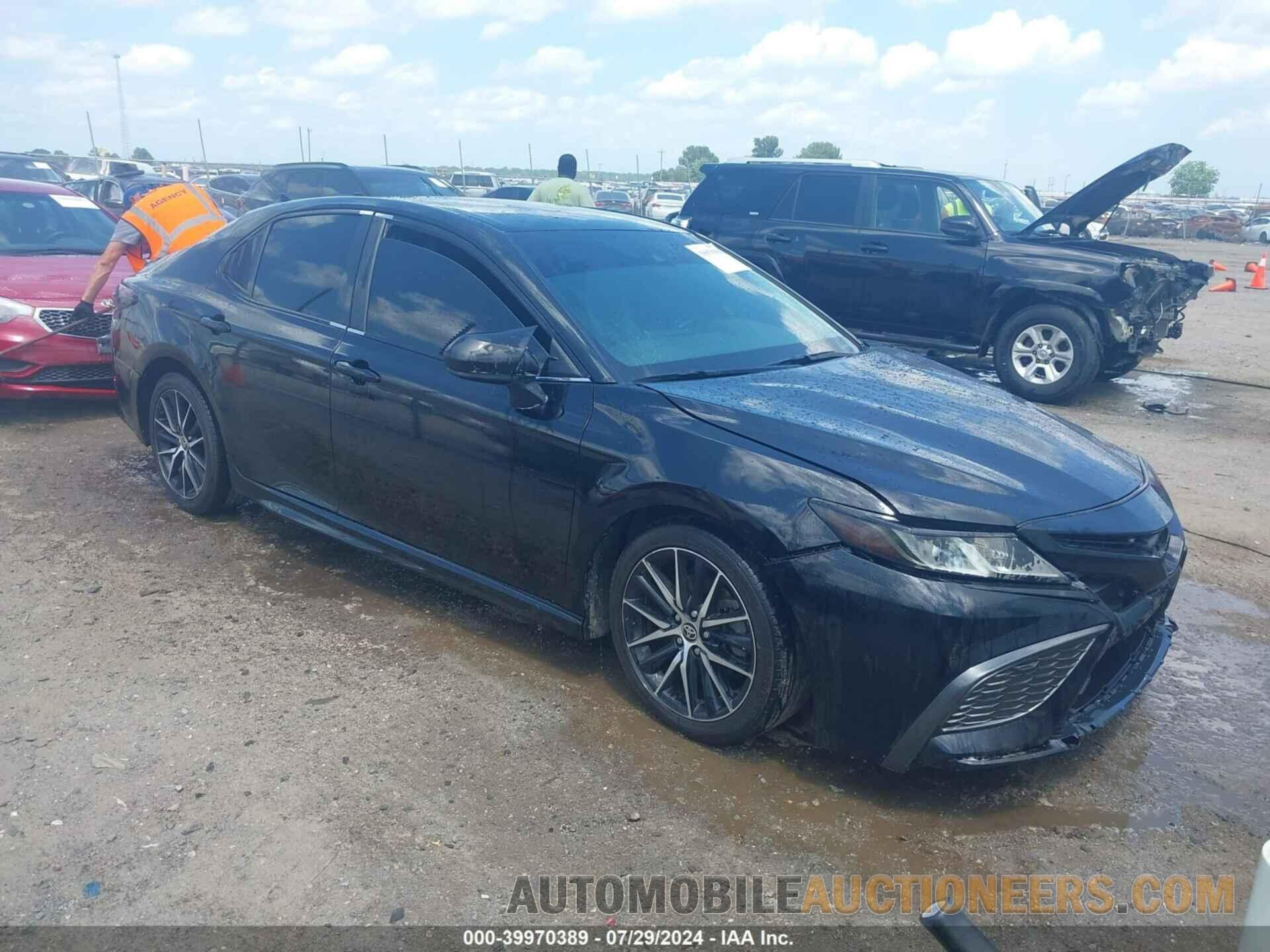 4T1G11AK9MU616761 TOYOTA CAMRY 2021