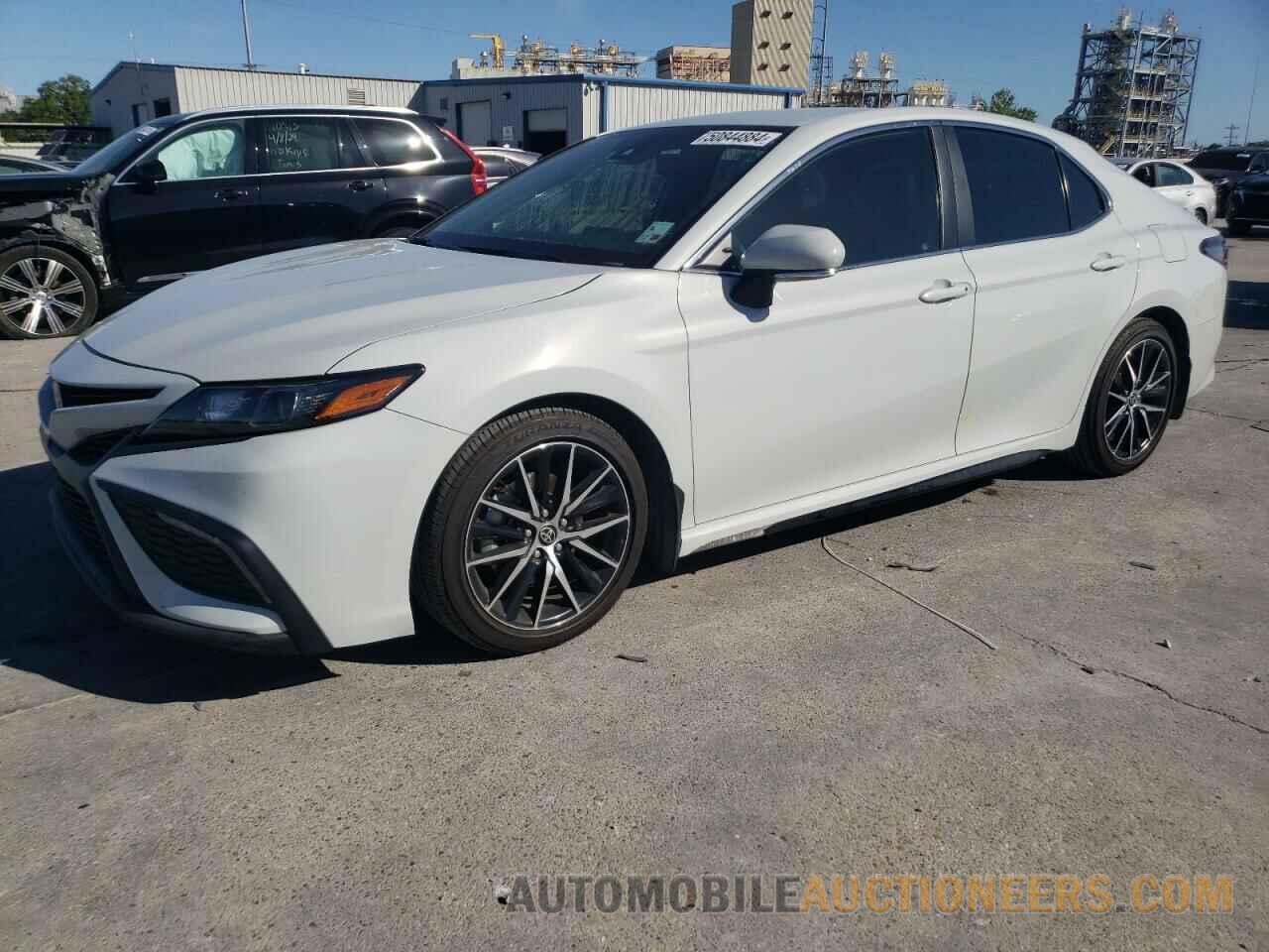 4T1G11AK9NU012077 TOYOTA CAMRY 2022