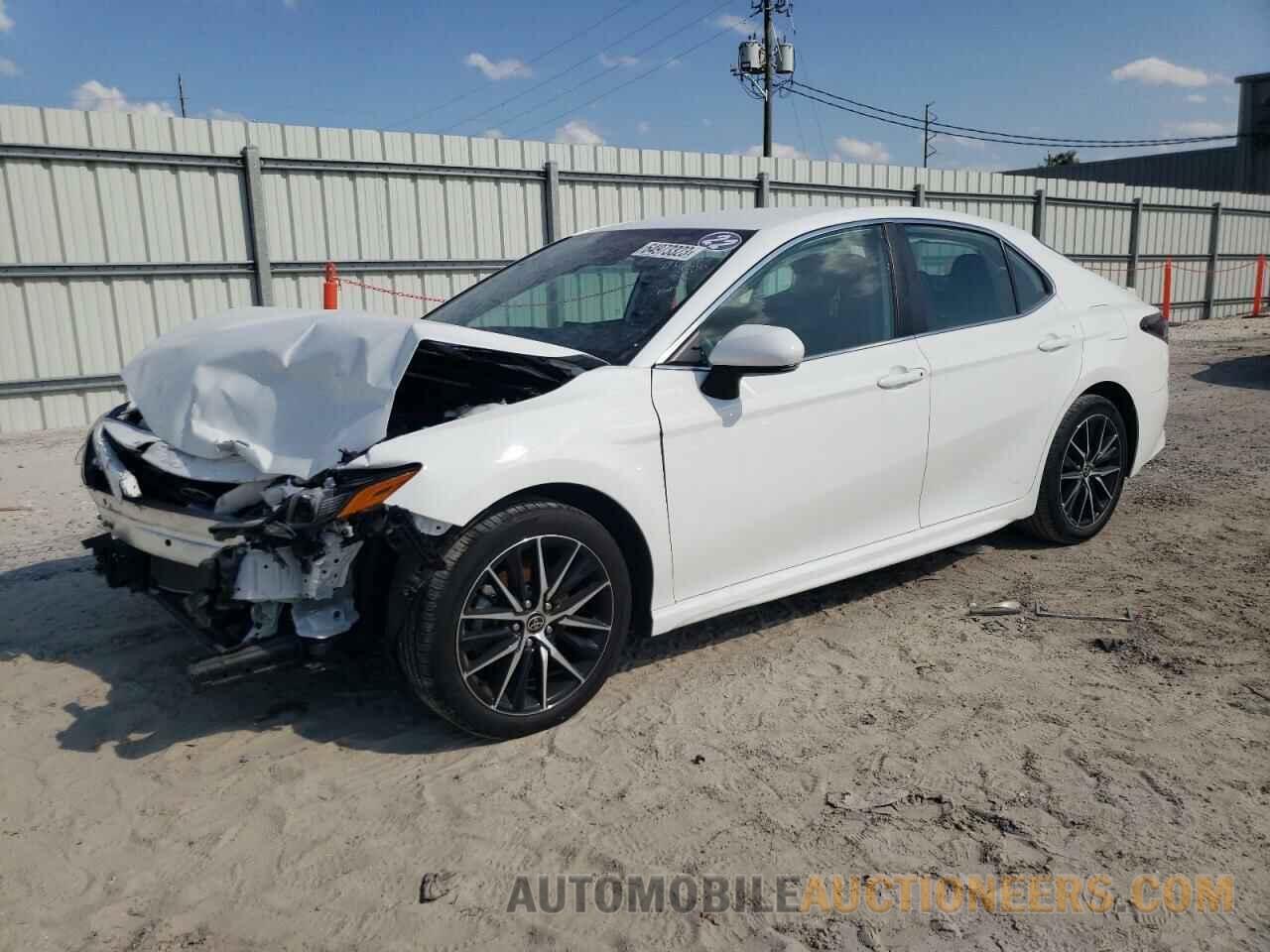 4T1G11AK9NU013438 TOYOTA CAMRY 2022