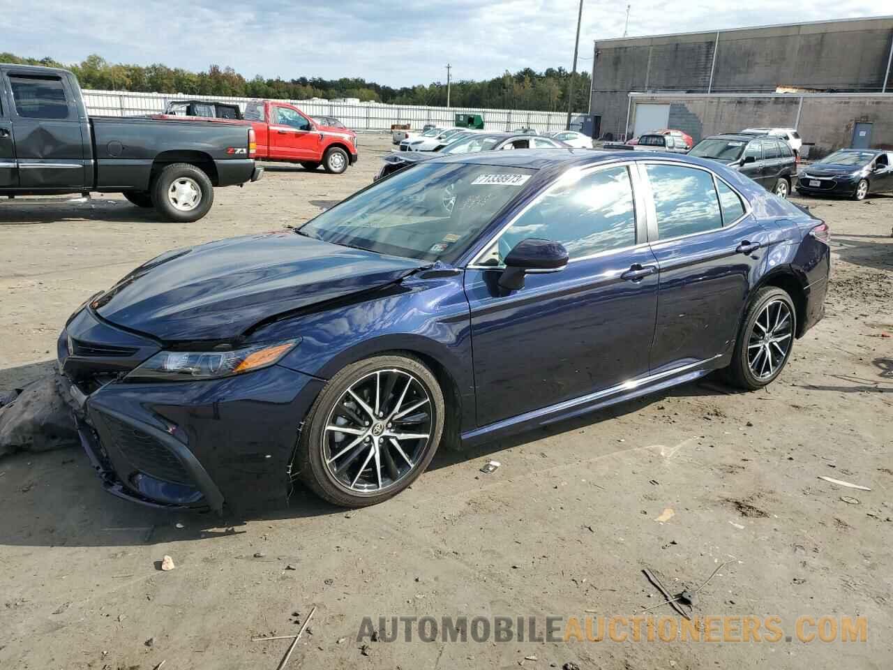 4T1G11AK9NU017800 TOYOTA CAMRY 2022