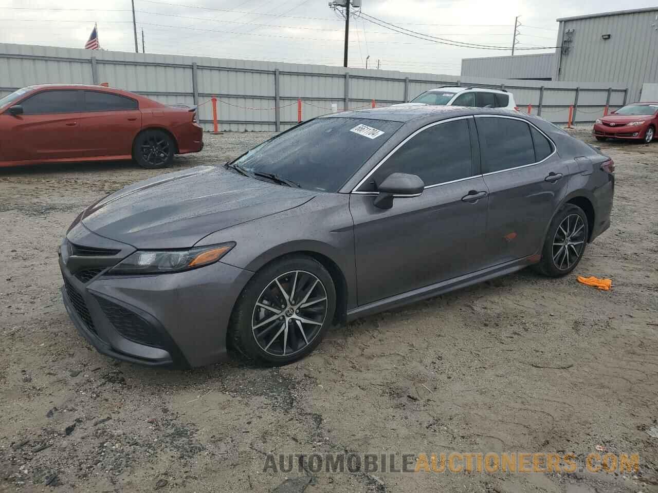 4T1G11AK9NU029946 TOYOTA CAMRY 2022