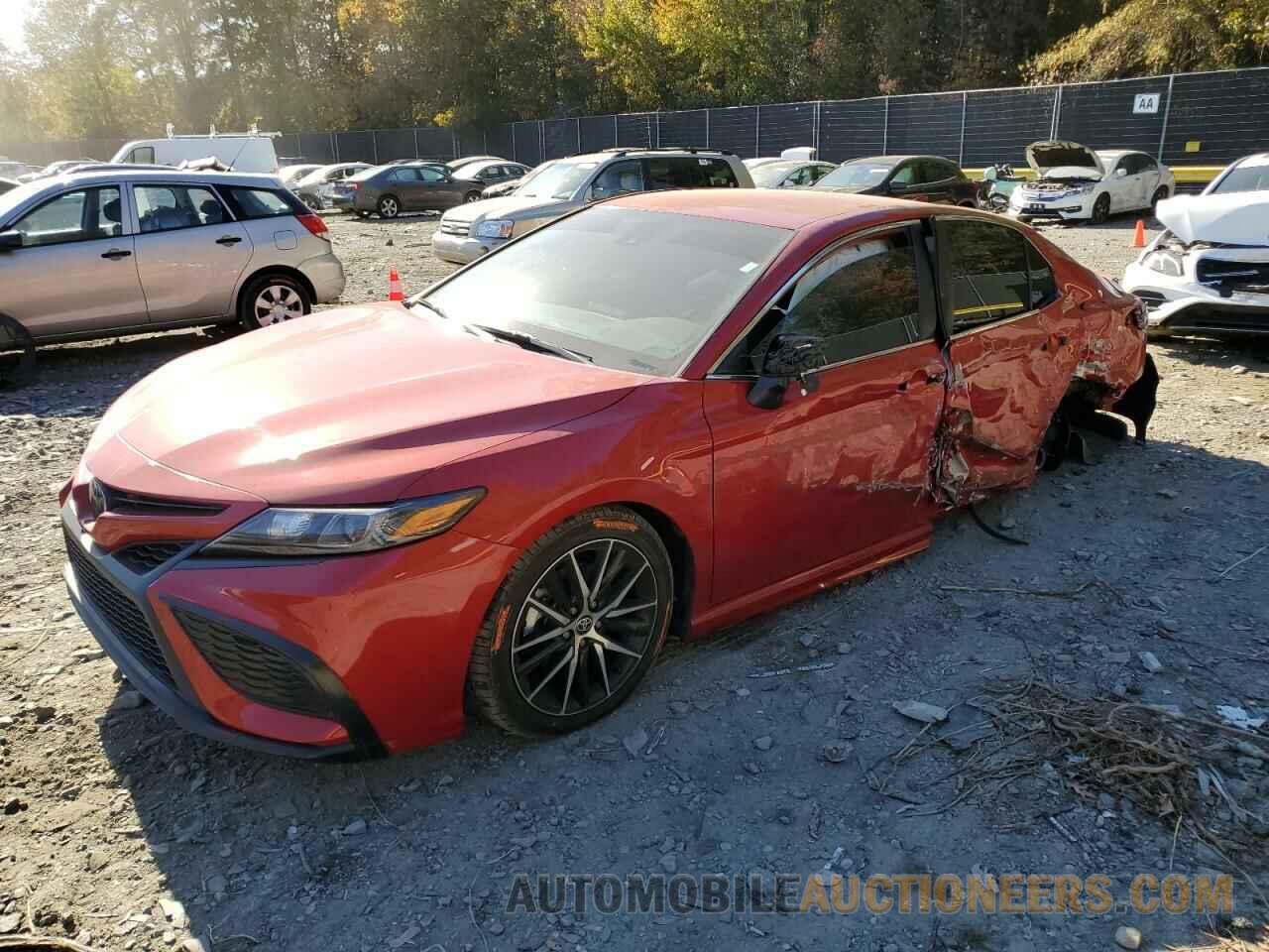 4T1G11AK9NU031437 TOYOTA CAMRY 2022