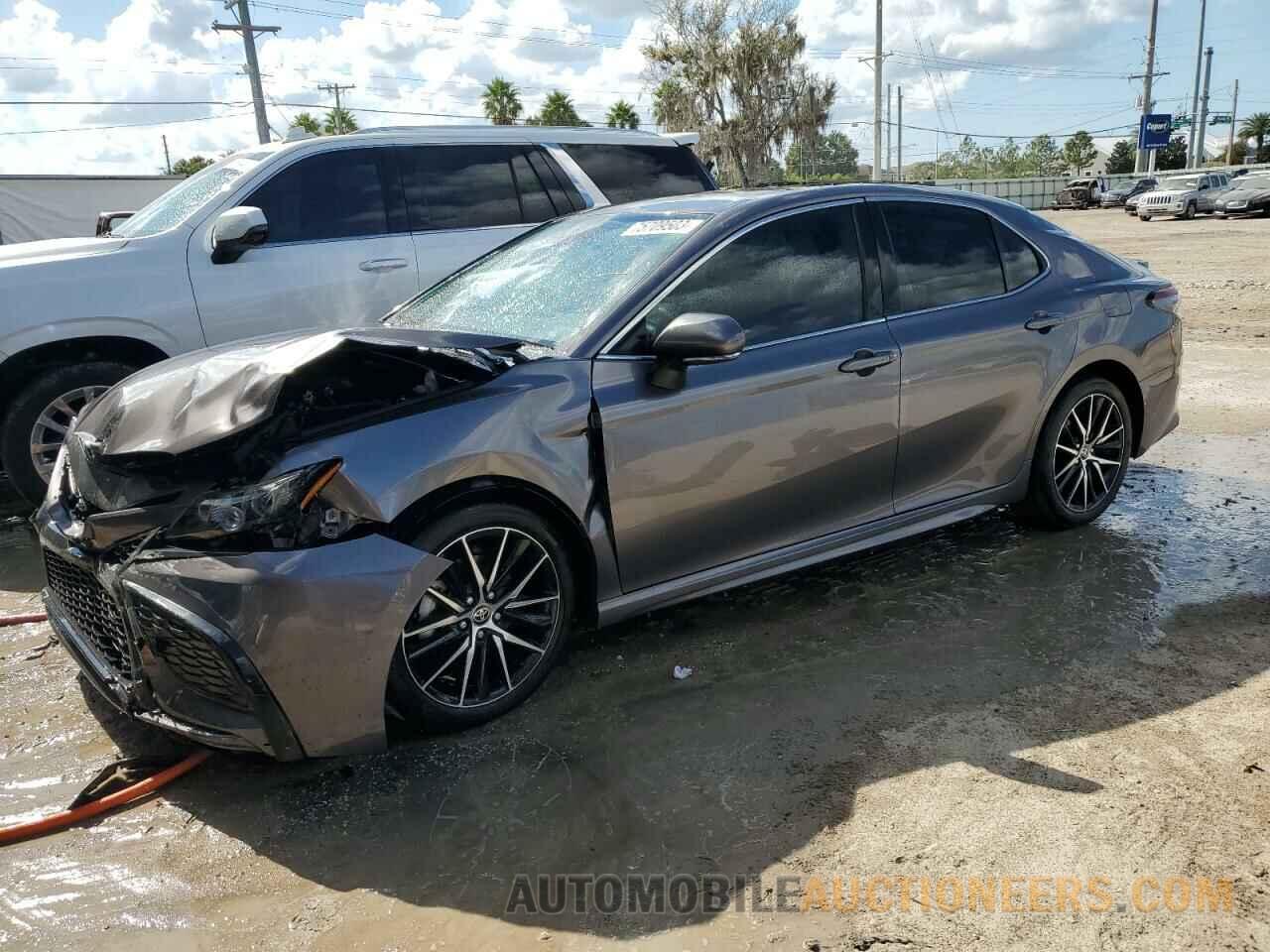 4T1G11AK9NU037450 TOYOTA CAMRY 2022