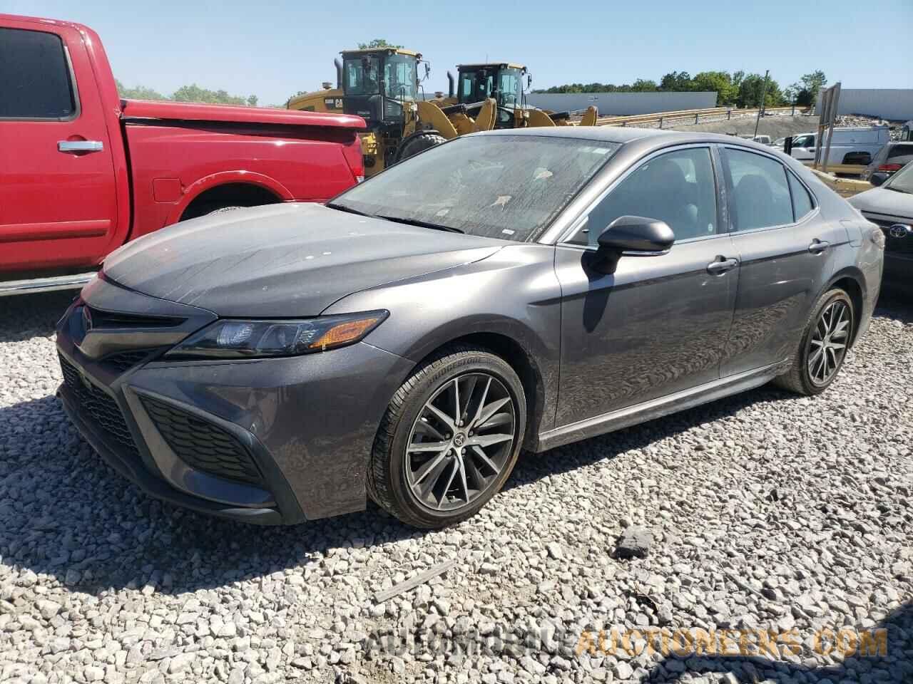 4T1G11AK9NU039750 TOYOTA CAMRY 2022