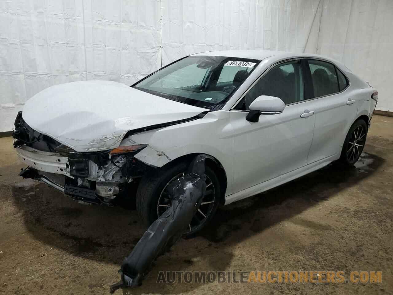 4T1G11AK9NU043801 TOYOTA CAMRY 2022