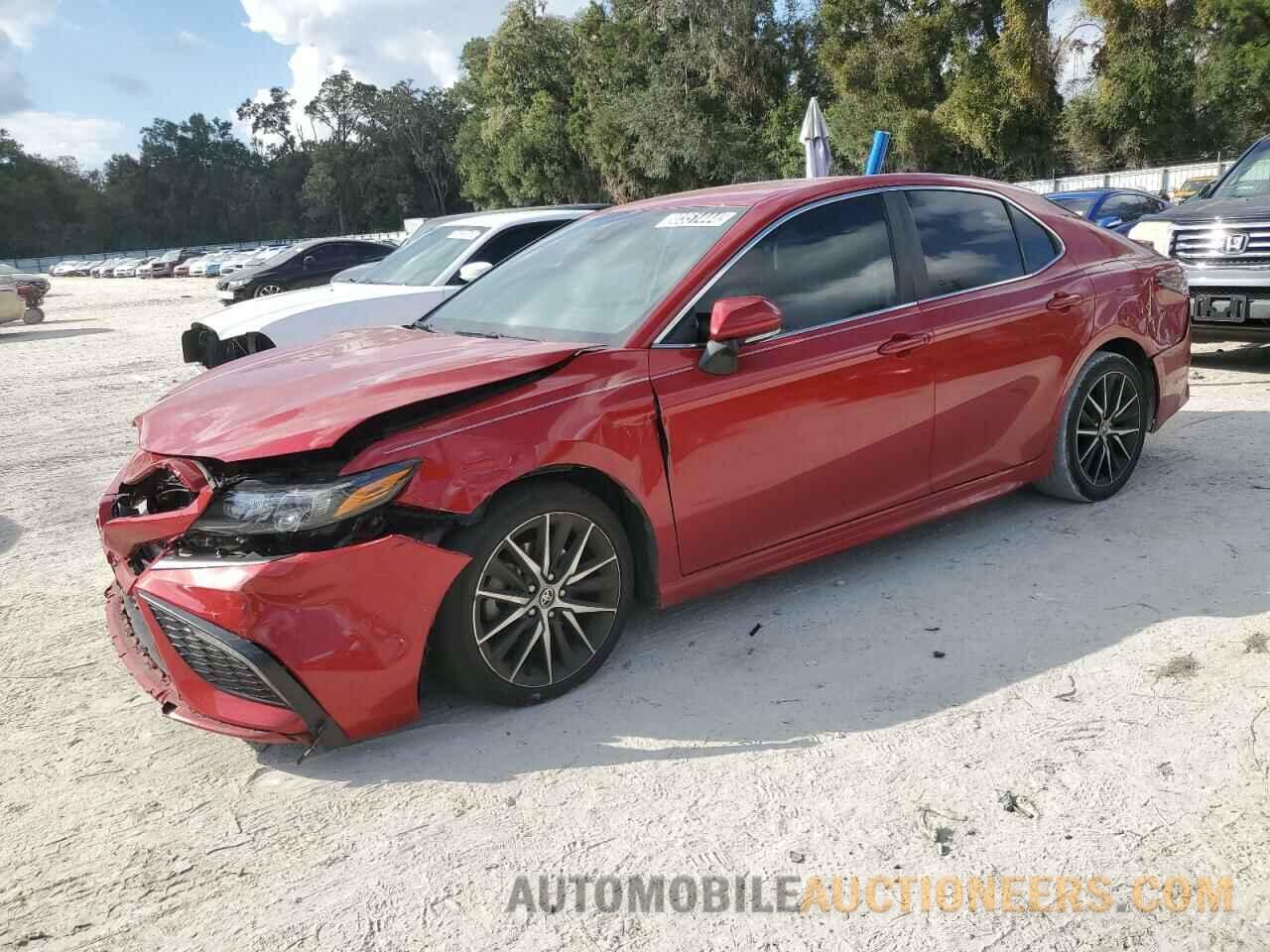 4T1G11AK9NU047136 TOYOTA CAMRY 2022