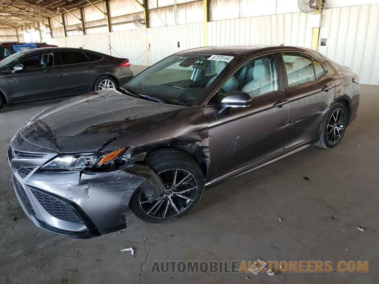 4T1G11AK9NU058699 TOYOTA CAMRY 2022