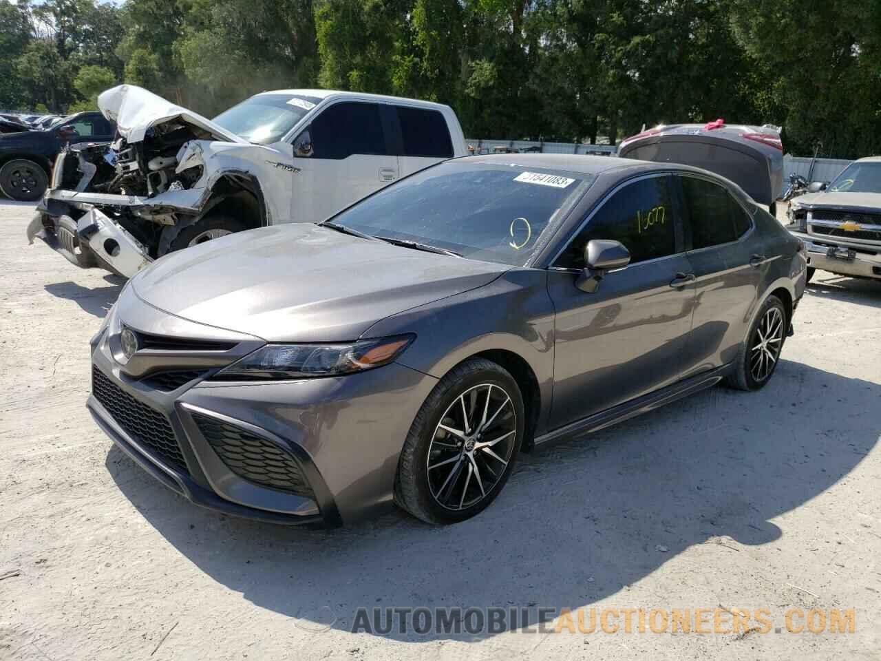 4T1G11AK9NU060579 TOYOTA CAMRY 2022