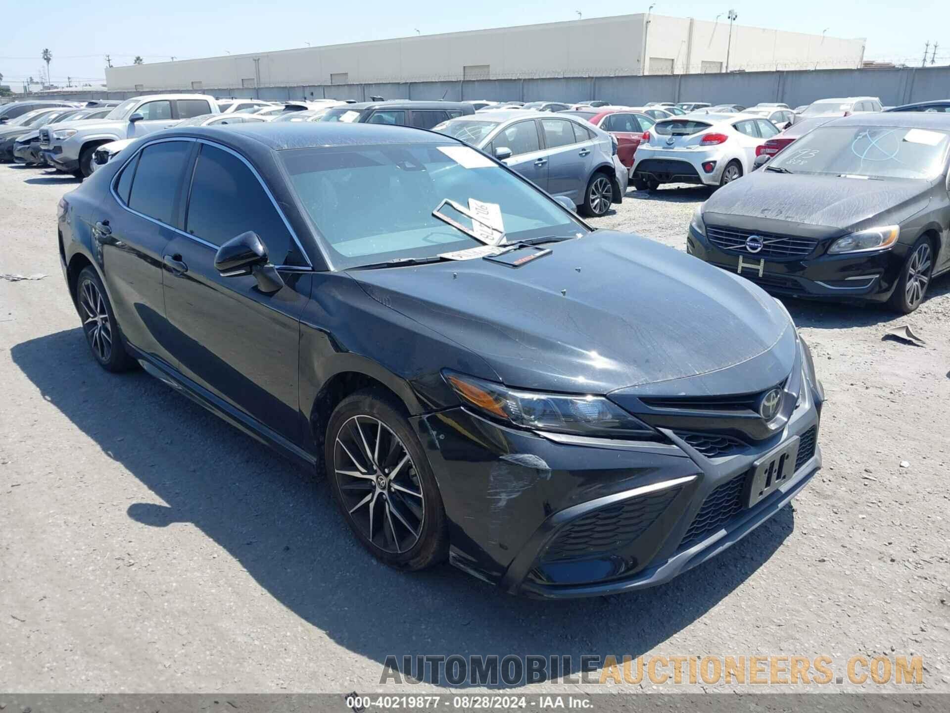 4T1G11AK9NU062462 TOYOTA CAMRY 2022