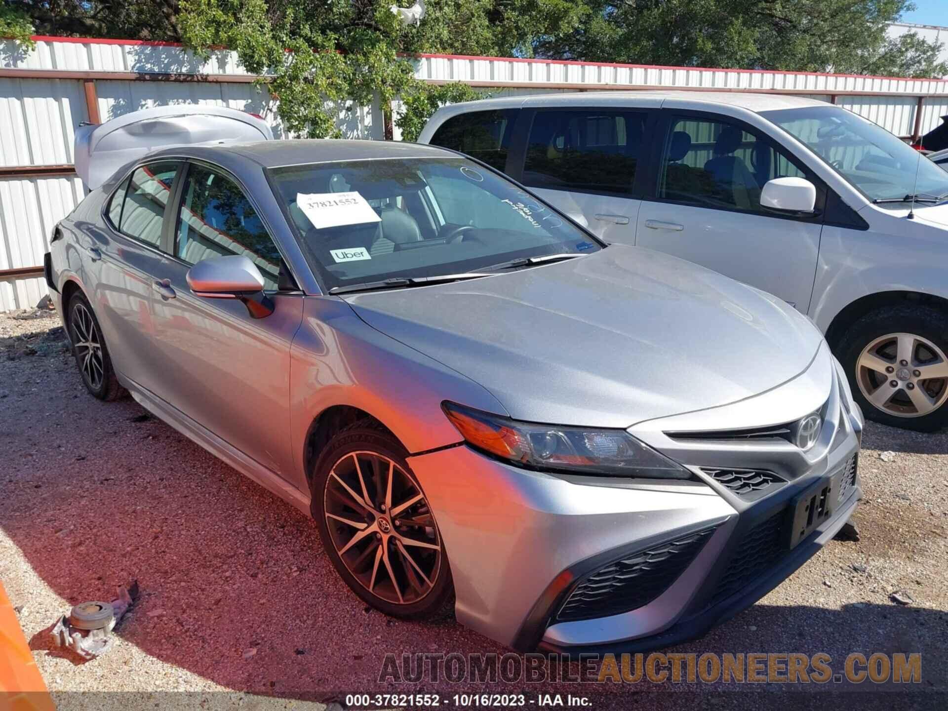 4T1G11AK9NU618172 TOYOTA CAMRY 2022