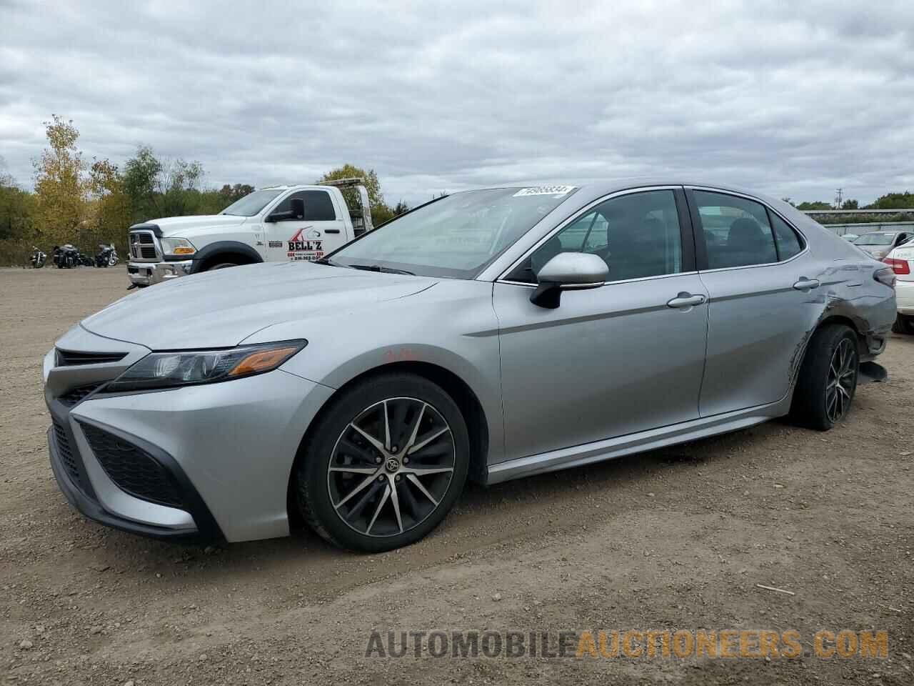 4T1G11AK9NU619483 TOYOTA CAMRY 2022