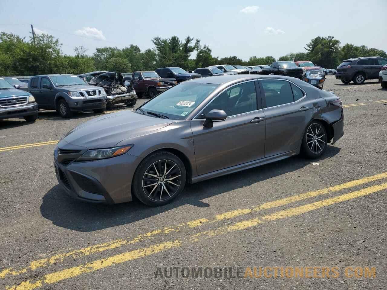 4T1G11AK9NU628474 TOYOTA CAMRY 2022