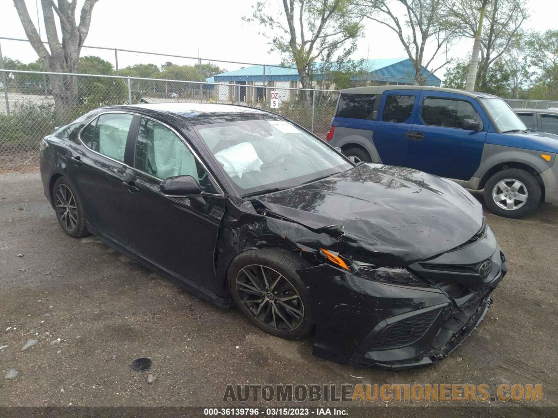 4T1G11AK9NU631469 TOYOTA CAMRY 2022