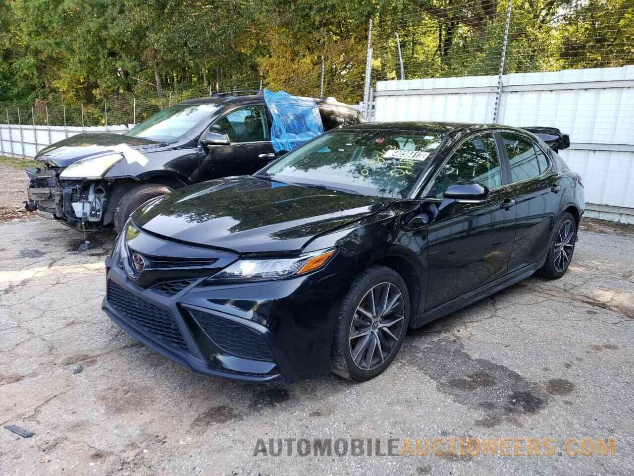 4T1G11AK9NU639149 TOYOTA CAMRY 2022