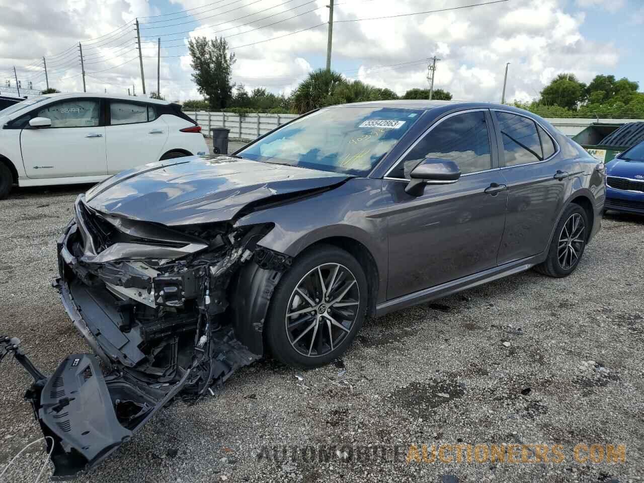 4T1G11AK9NU646165 TOYOTA CAMRY 2022