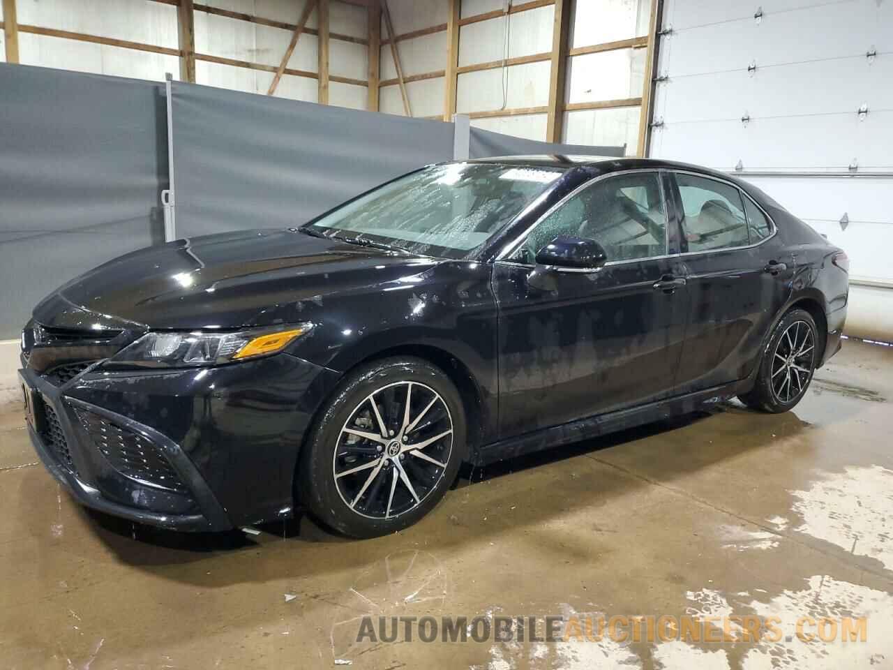 4T1G11AK9NU707336 TOYOTA CAMRY 2022