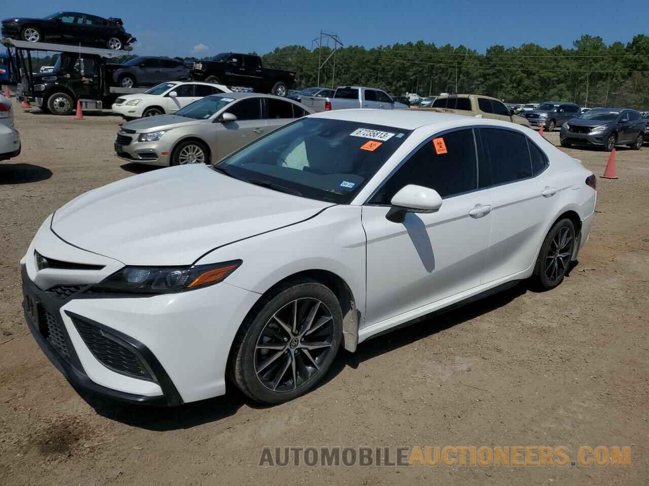 4T1G11AK9NU716201 TOYOTA CAMRY 2022