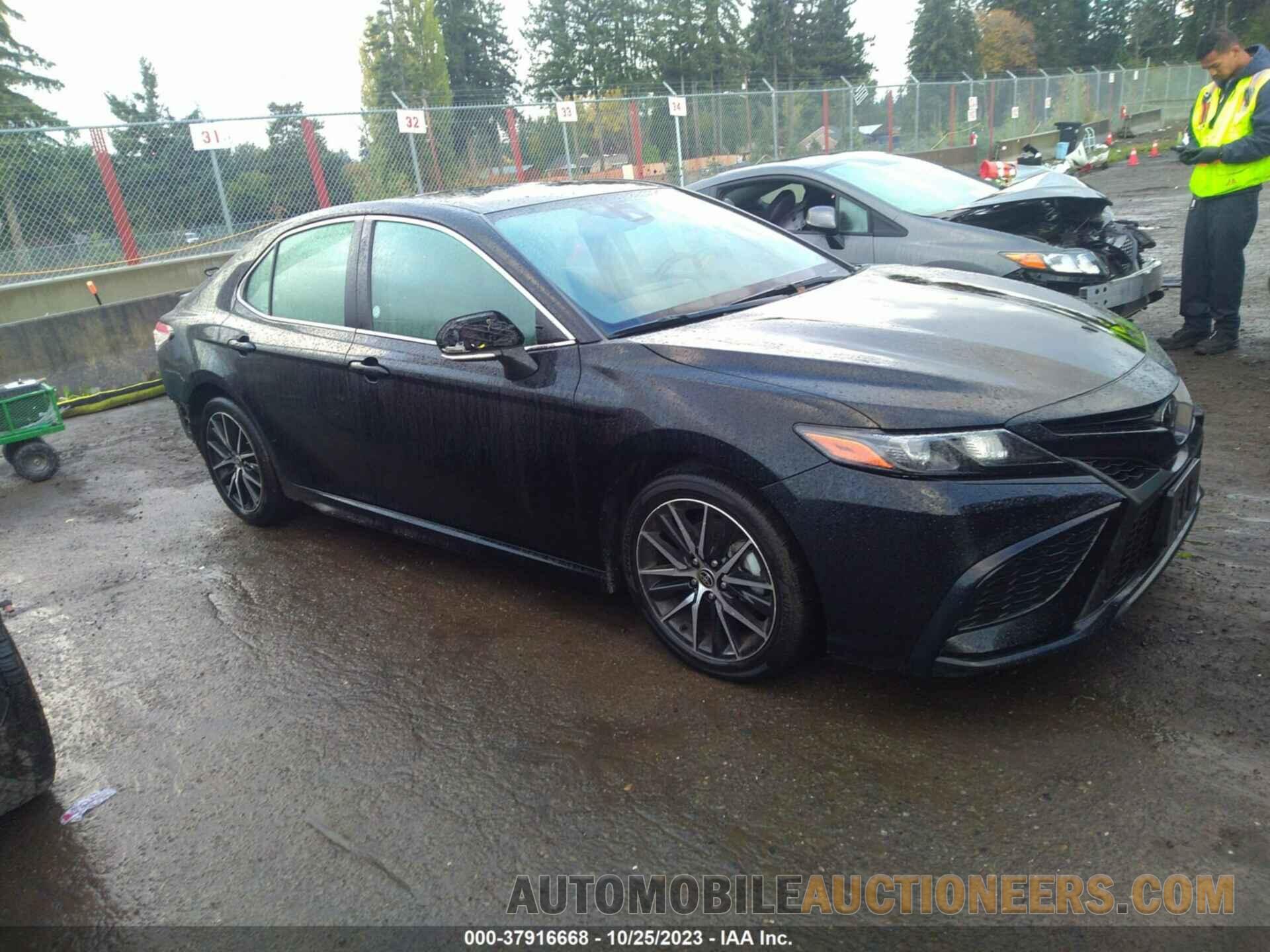 4T1G11AK9NU718725 TOYOTA CAMRY 2022