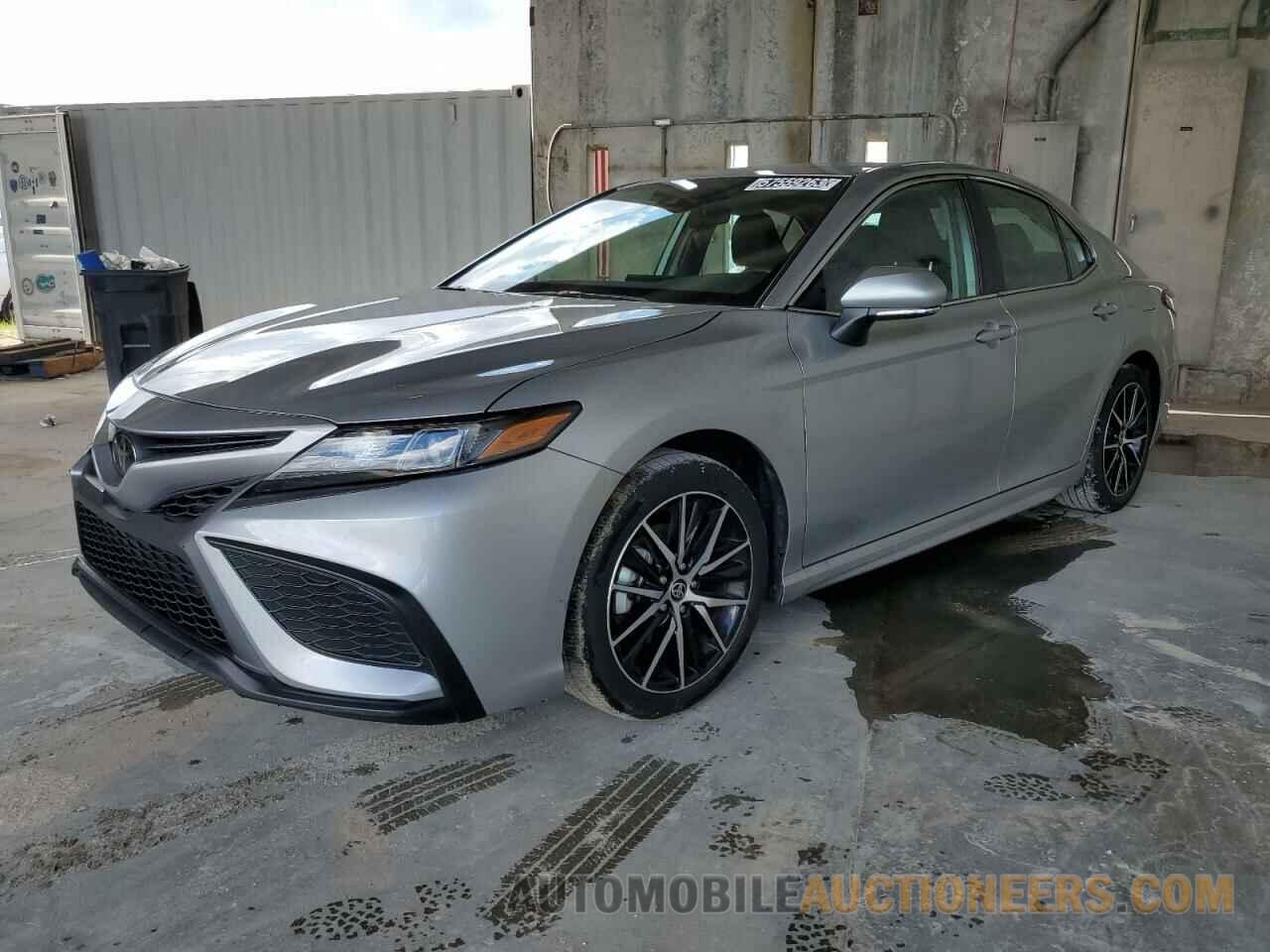 4T1G11AK9PU093813 TOYOTA CAMRY 2023