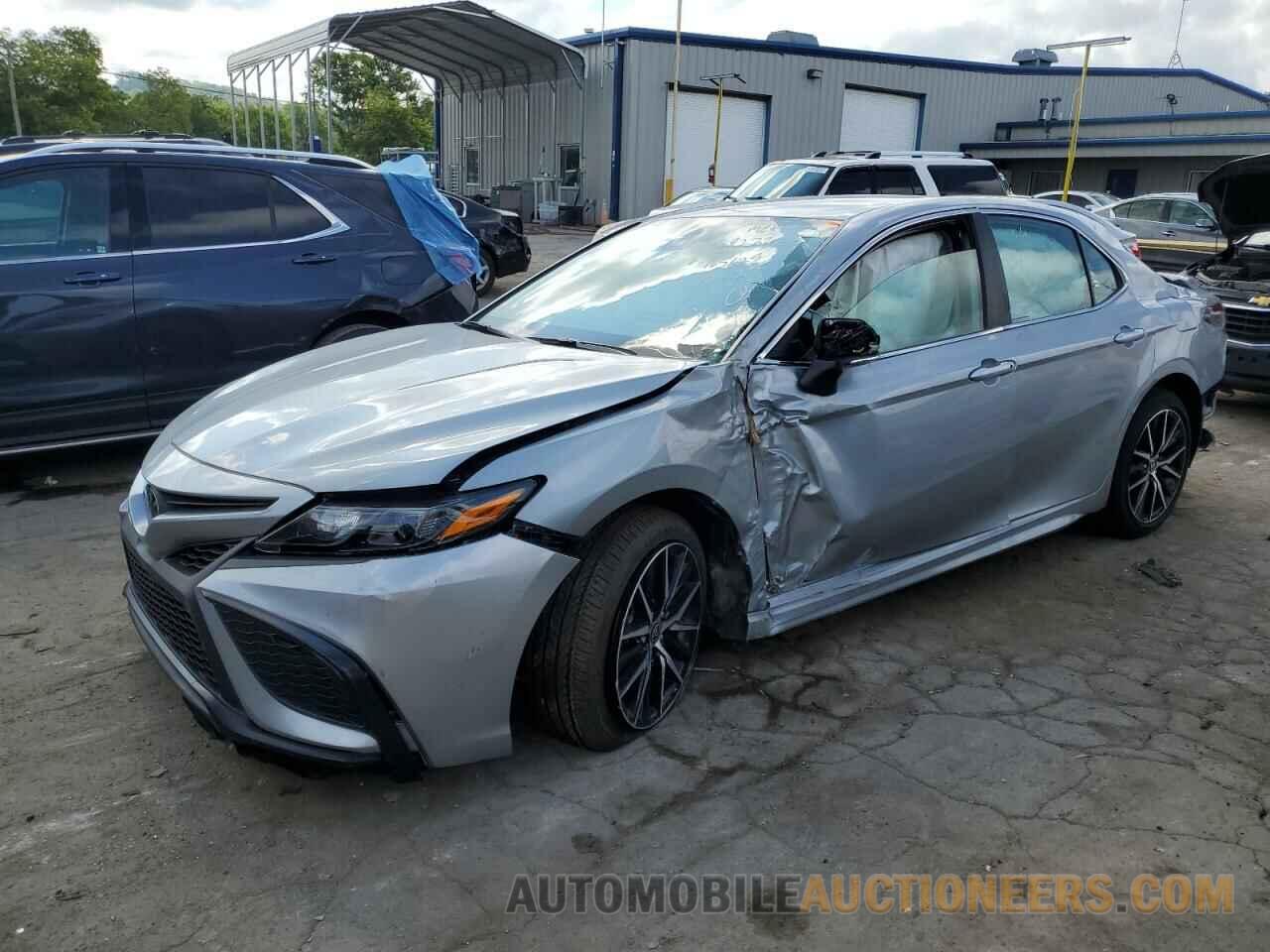 4T1G11AK9PU165125 TOYOTA CAMRY 2023