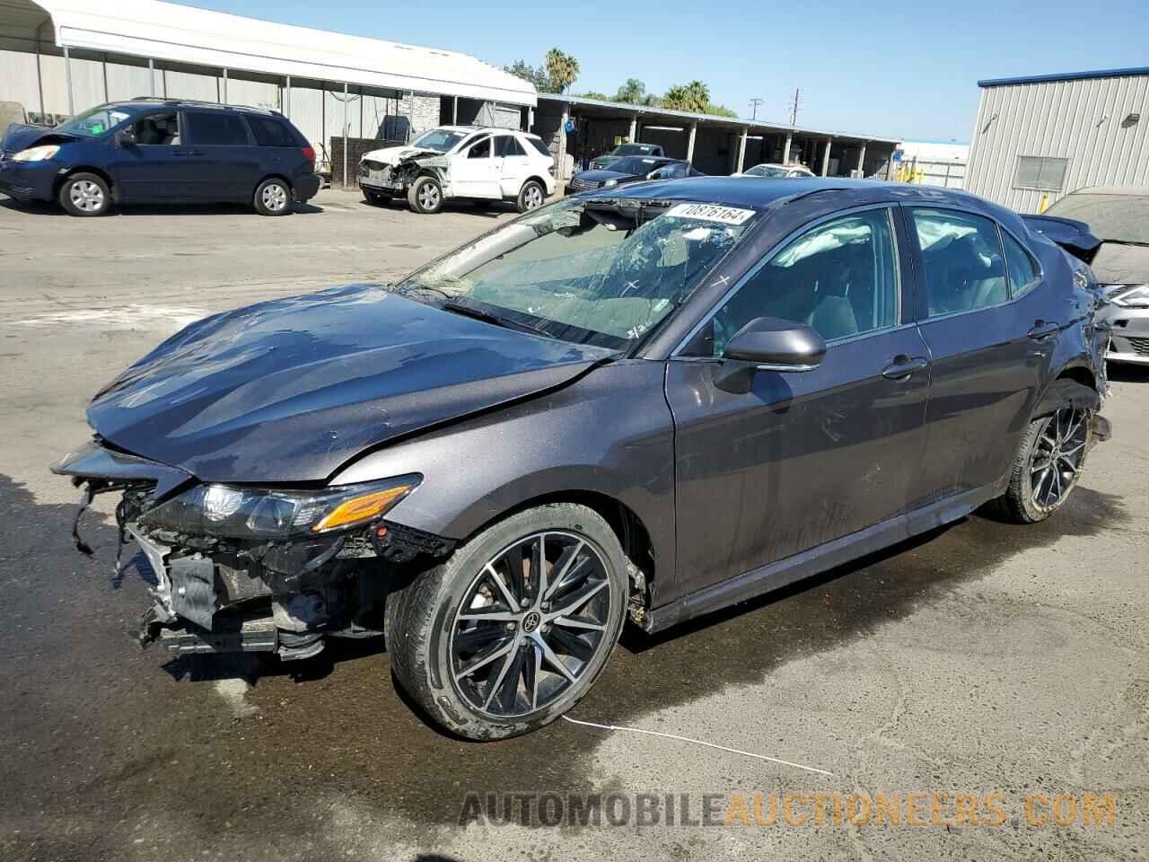 4T1G11AK9PU769581 TOYOTA CAMRY 2023