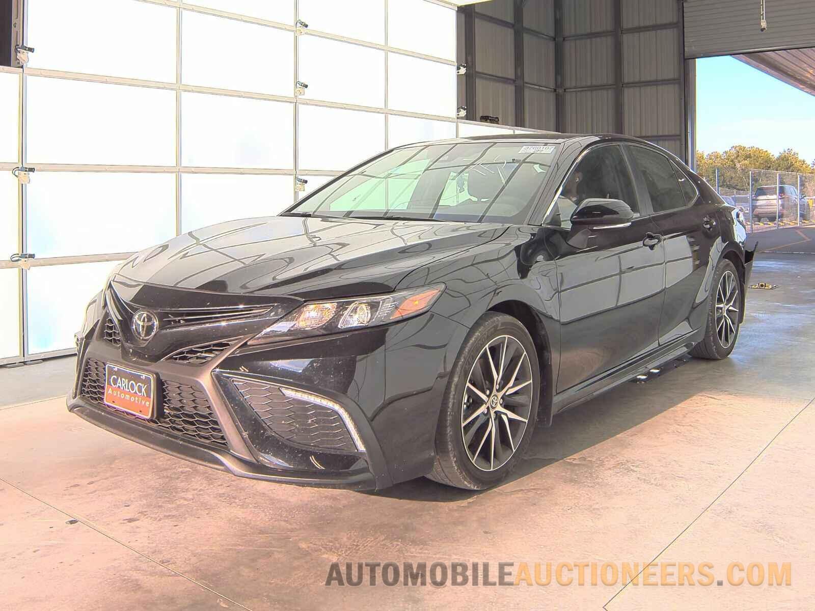 4T1G11AK9PU819556 Toyota Camry 2023