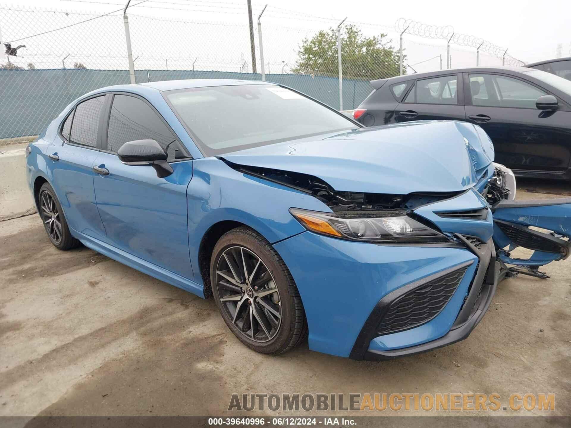 4T1G11AK9RU207442 TOYOTA CAMRY 2024