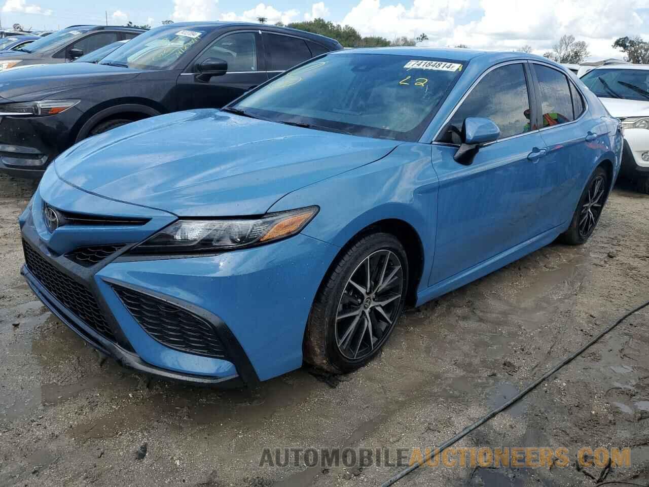 4T1G11AK9RU222734 TOYOTA CAMRY 2024