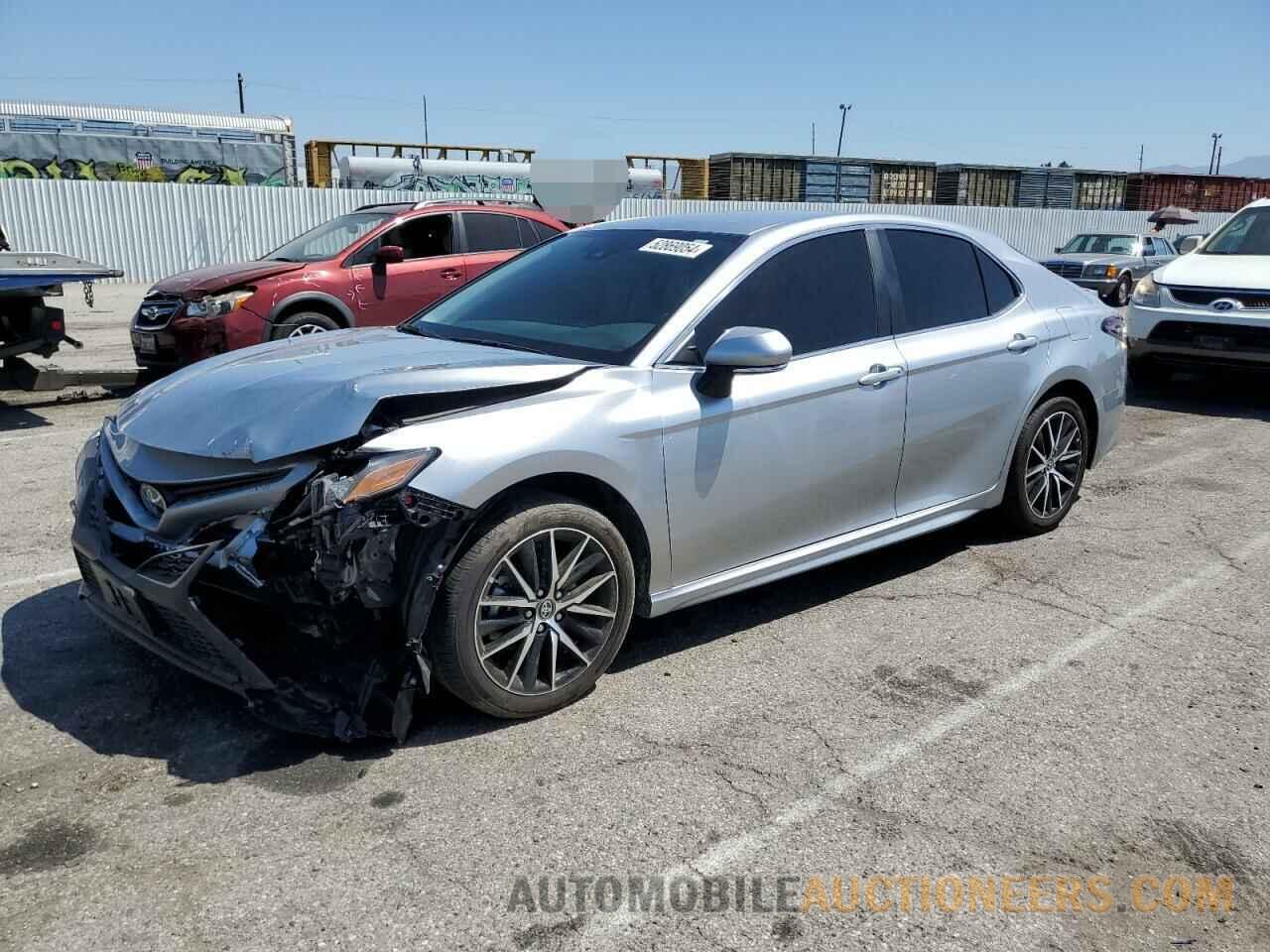 4T1G11AK9RU841558 TOYOTA CAMRY 2024